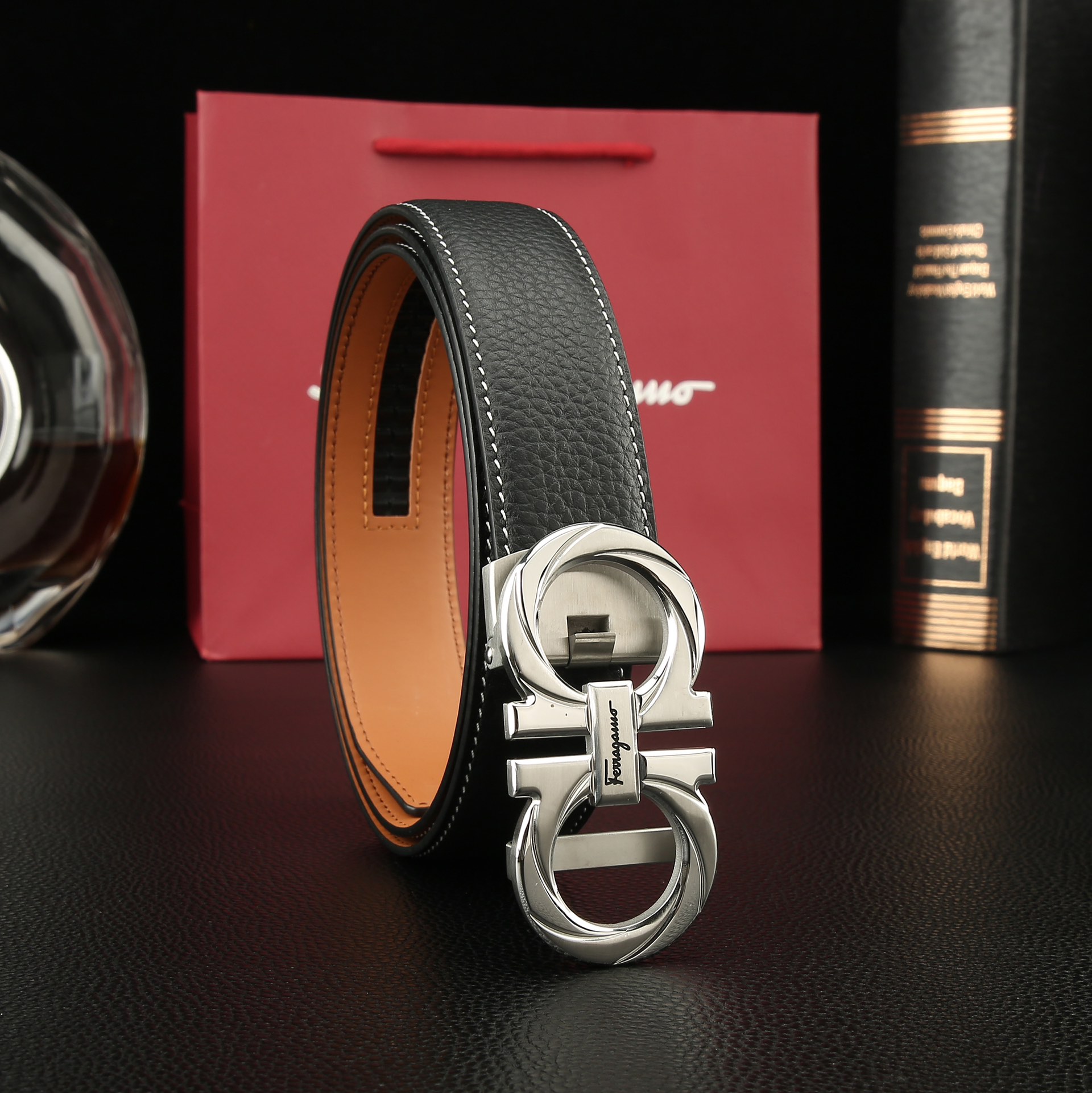 Salvatore Ferragamo Basic Belt Cow Leather M