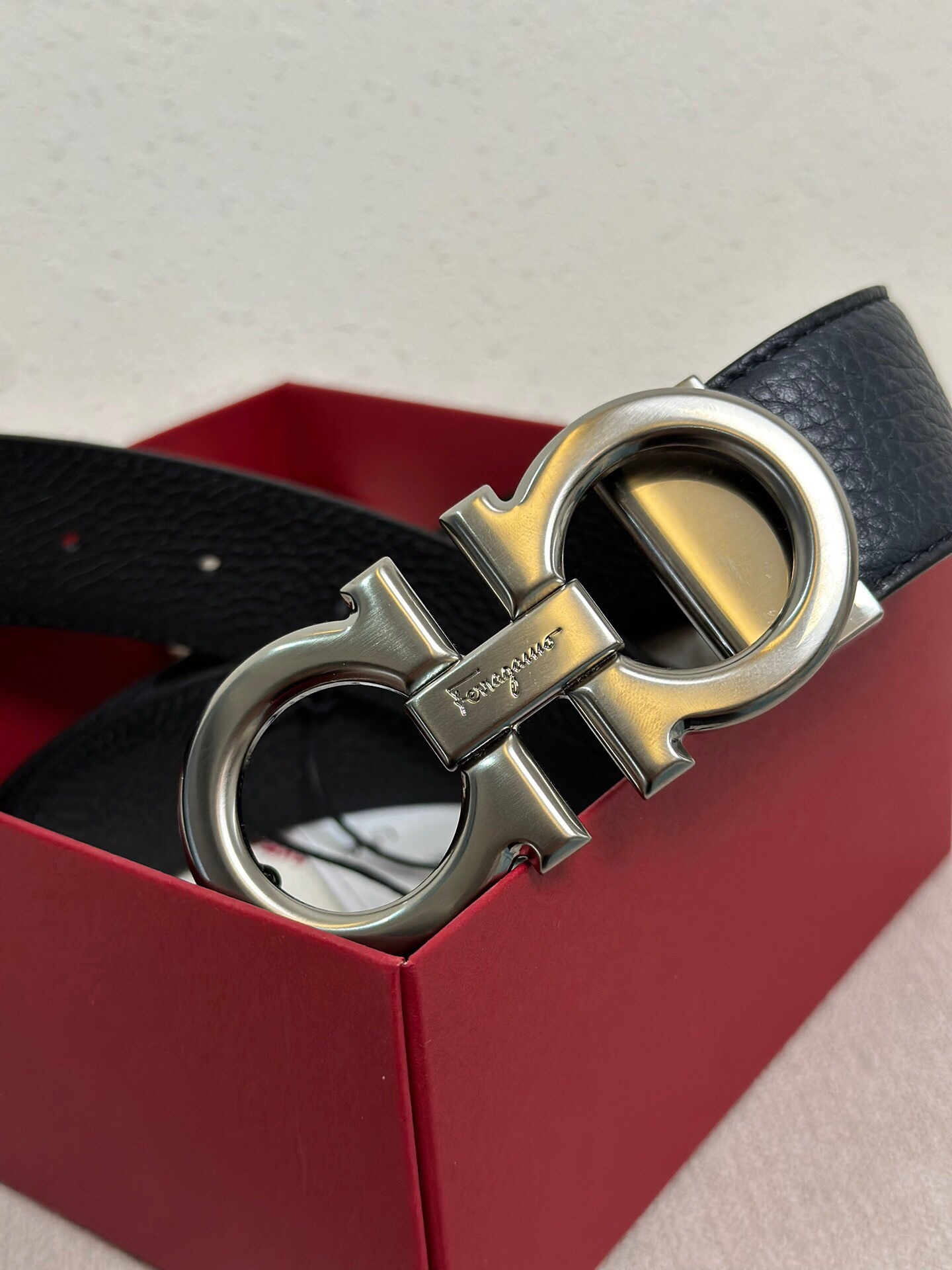 Salvatore Ferragamo Leather Belt Black