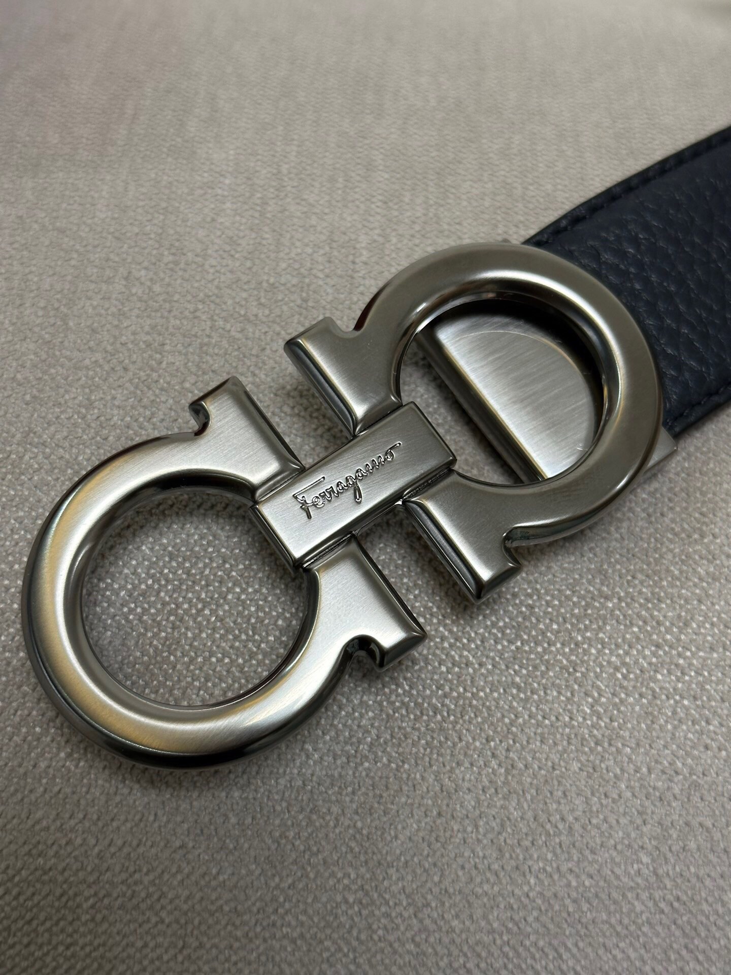 Salvatore Ferragamo Leather Belt Black