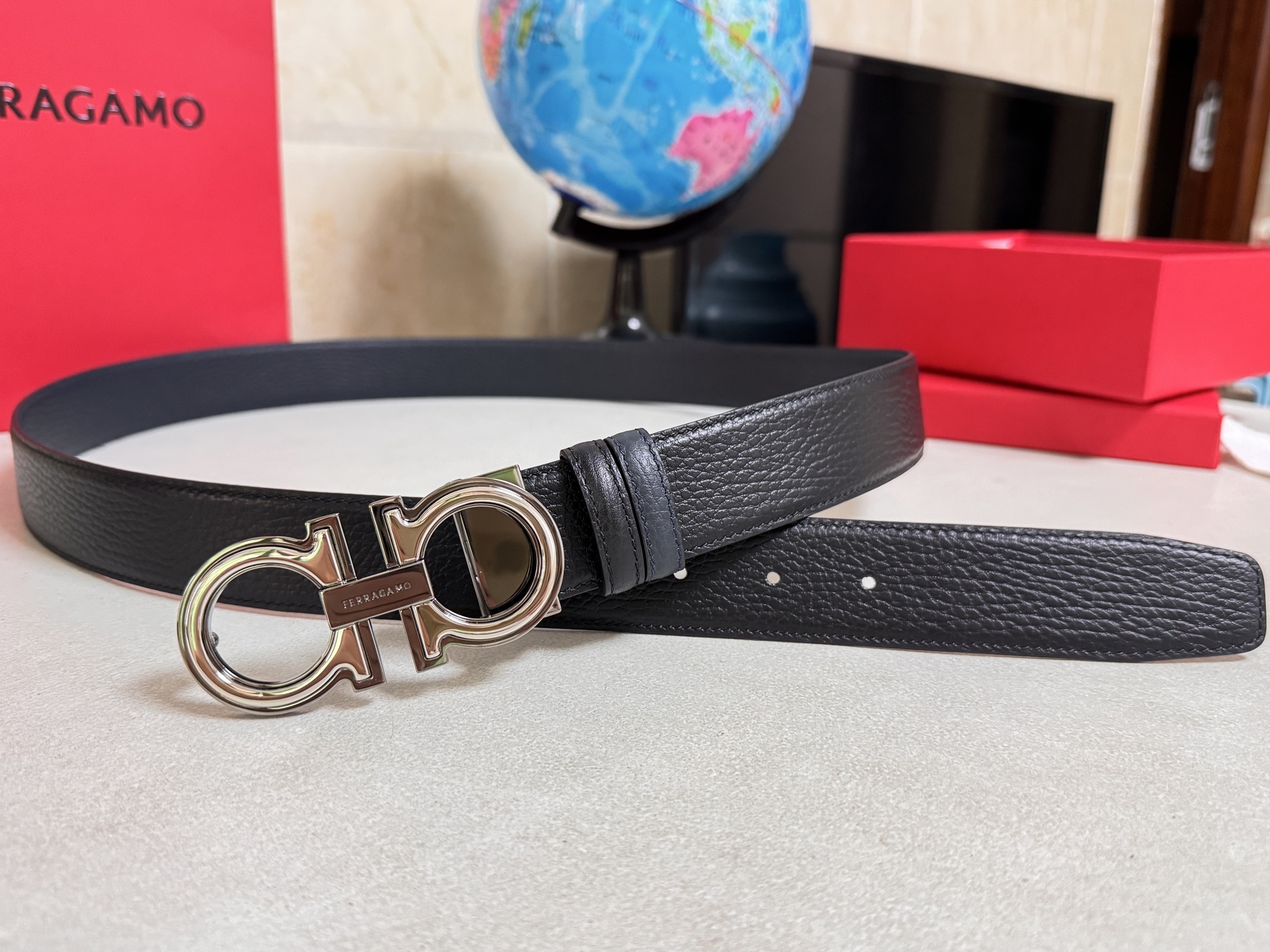 Salvatore Ferragamo Male Basic Belt Cow Leather Black M