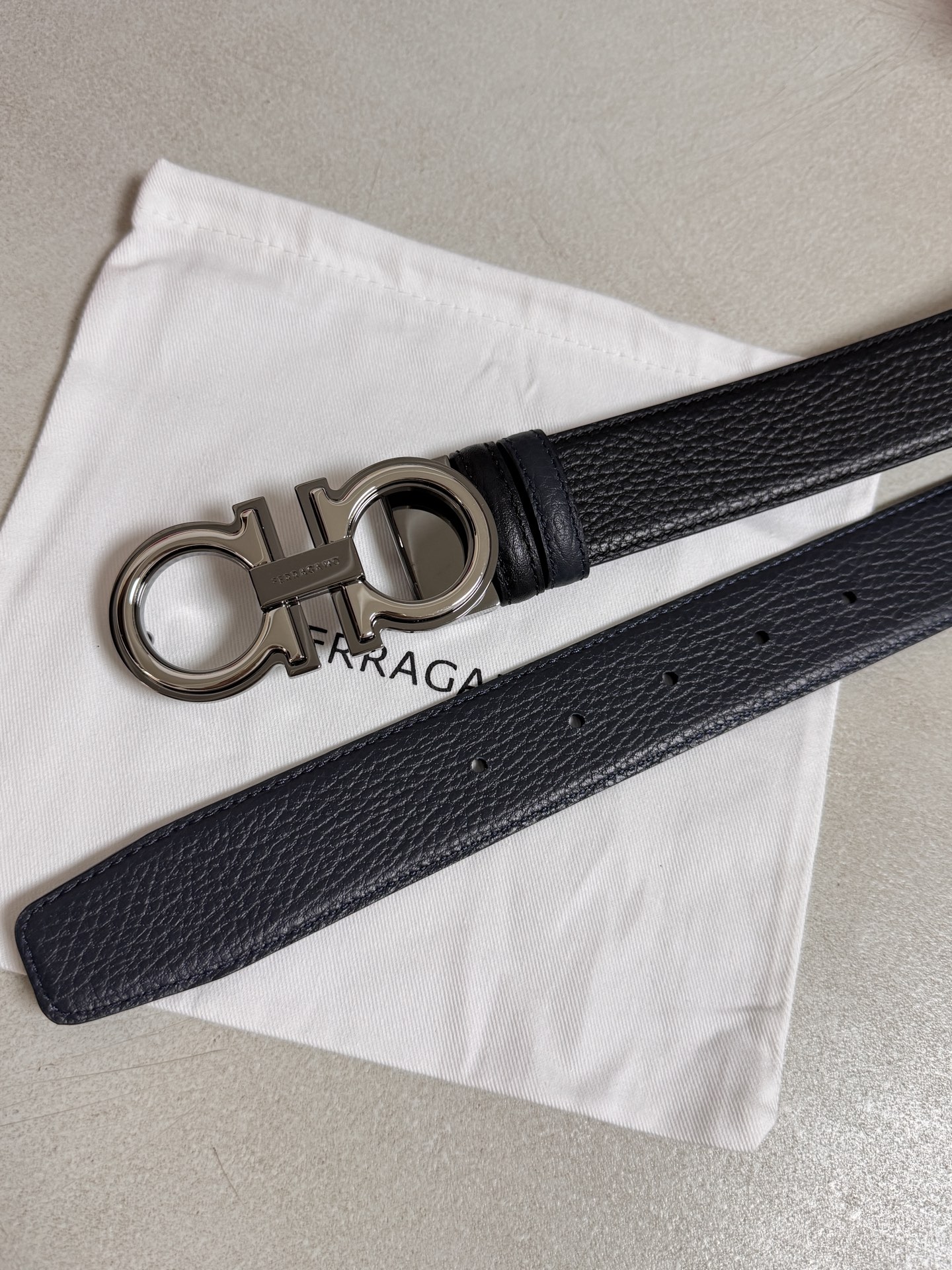 Salvatore Ferragamo Male Basic Belt Cow Leather Black M