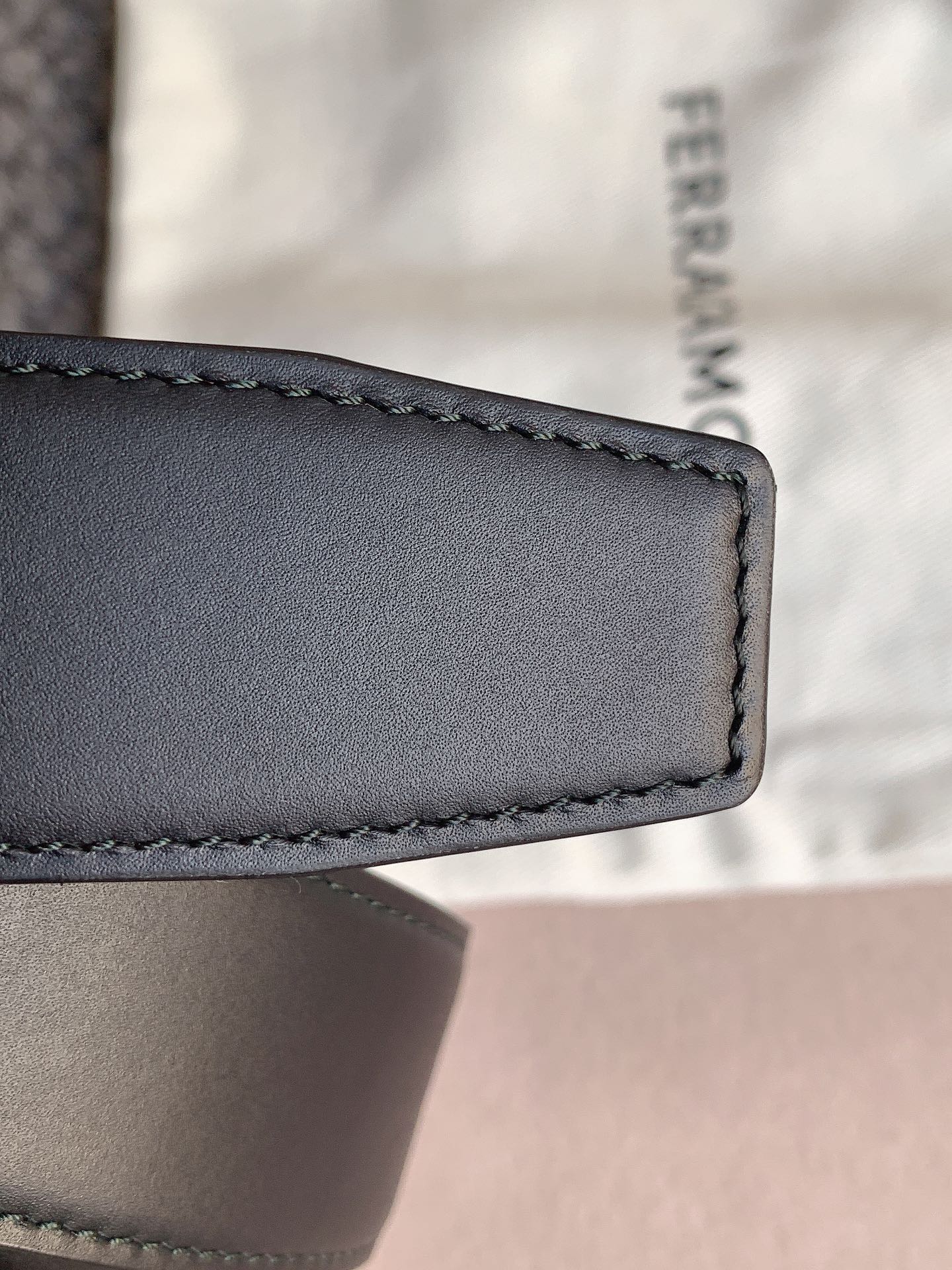 Salvatore Ferragamo Male Leather Belt