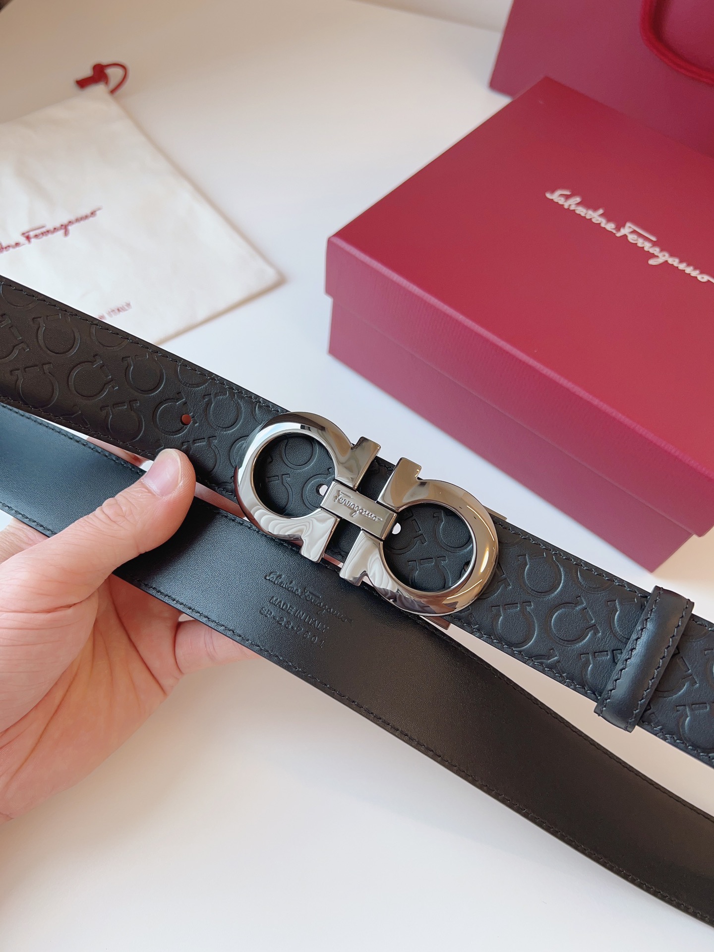 Salvatore Ferragamo Leather Belt 35mm-m