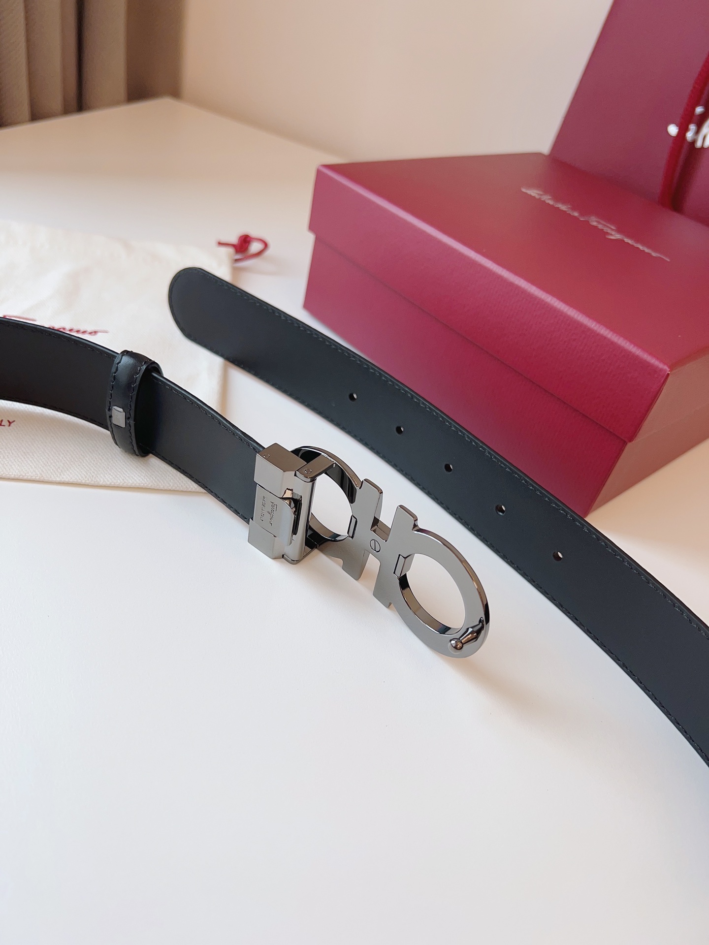 Salvatore Ferragamo Leather Belt 35mm-m