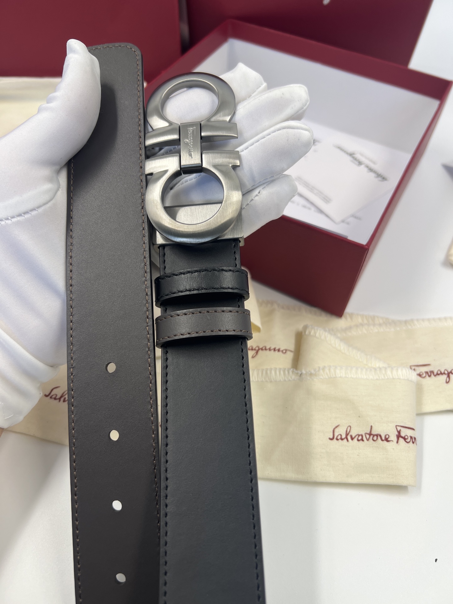 Salvatore Ferragamo Leather Belt Cow Leather 35cm