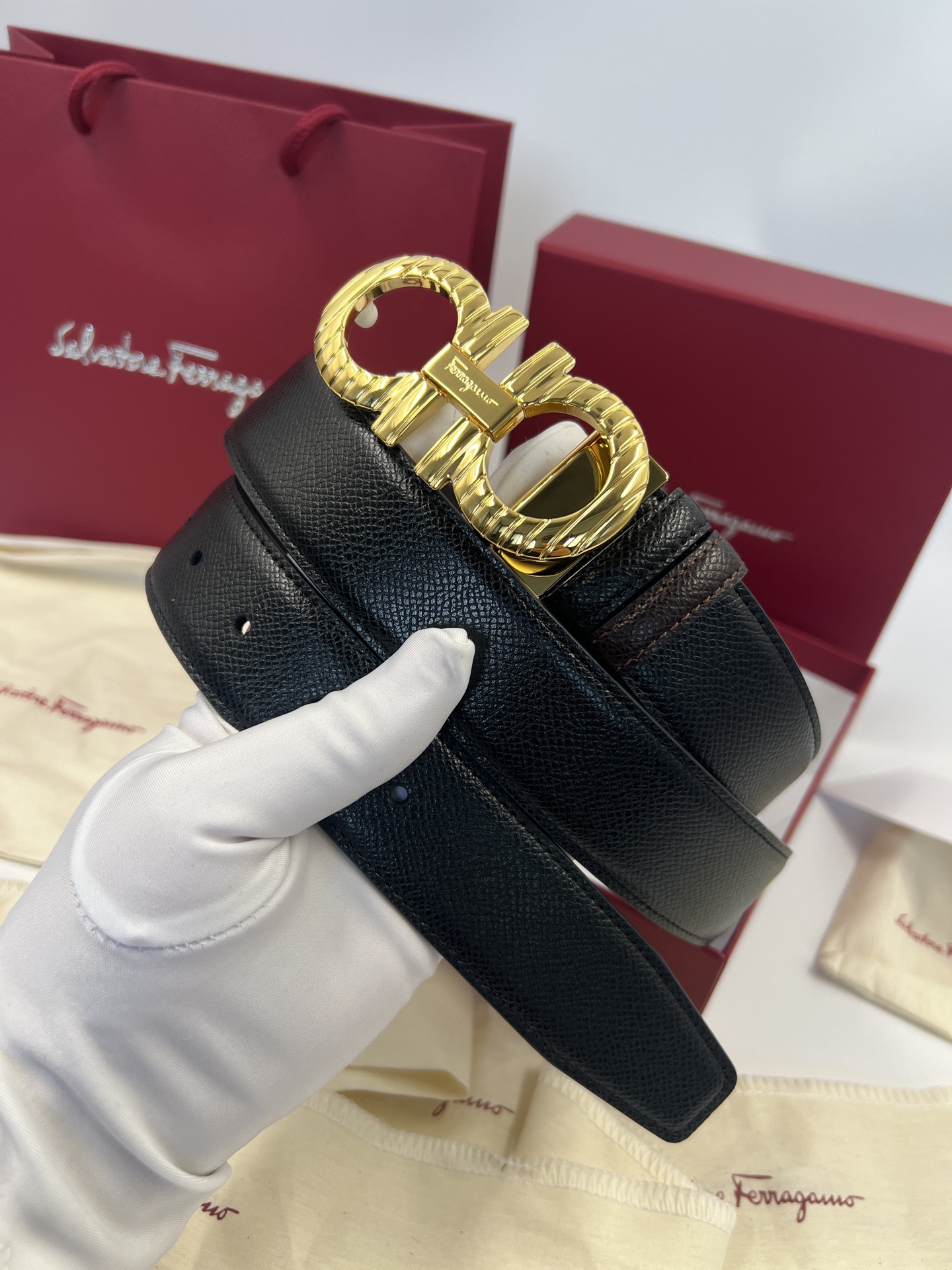 Salvatore Ferragamo Leather Belt Cow Leather 35cm