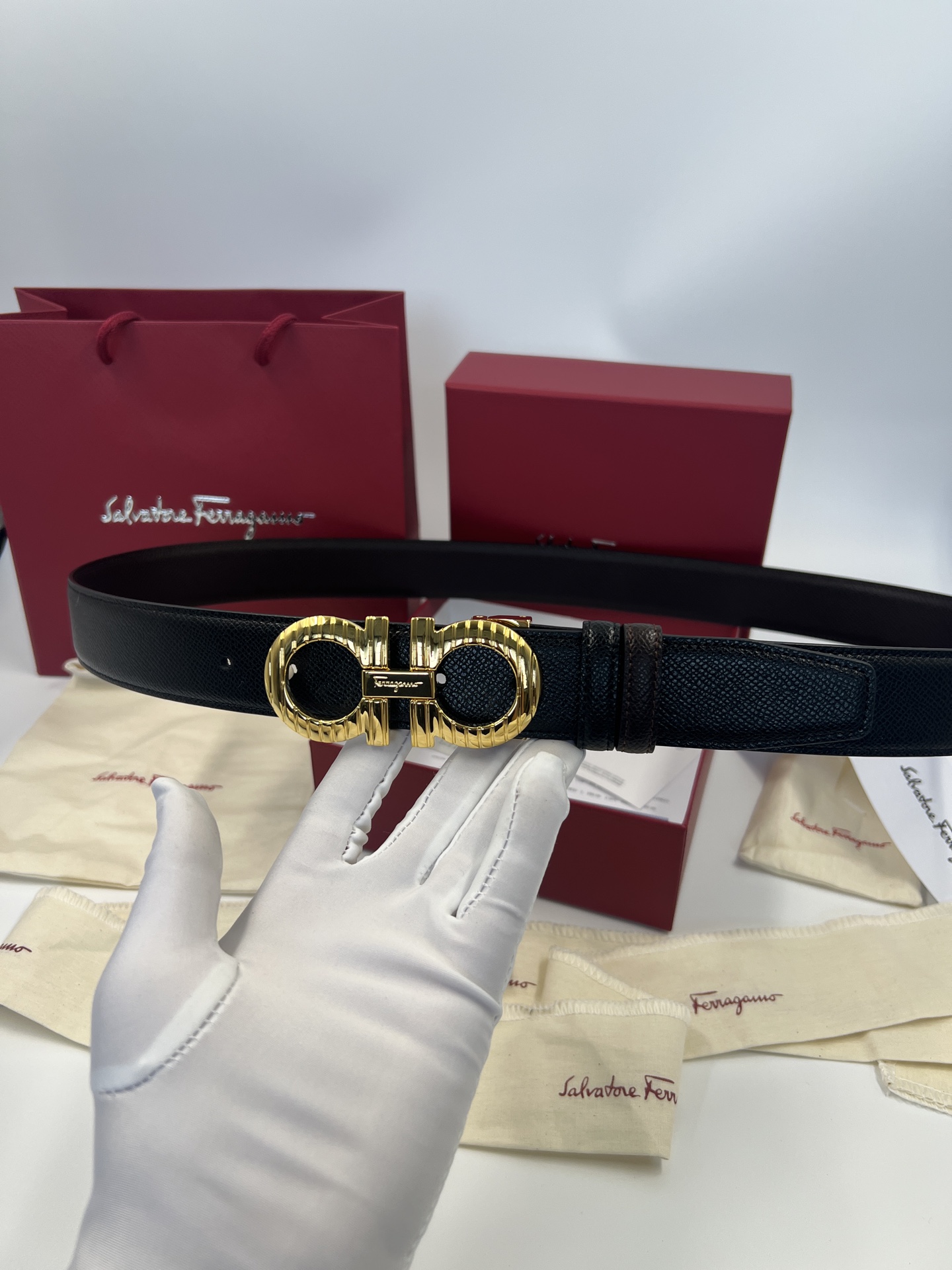 Salvatore Ferragamo Leather Belt Cow Leather 35cm