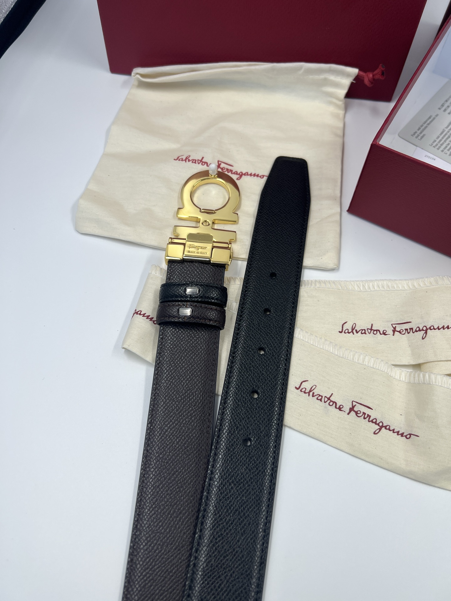Salvatore Ferragamo Leather Belt Cow Leather 35cm