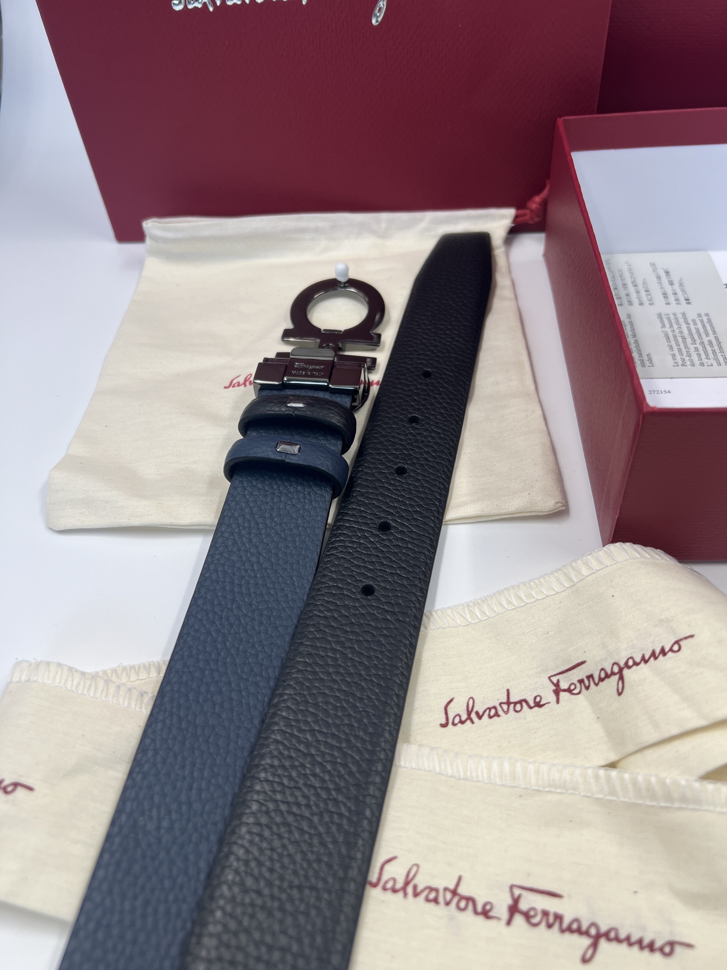 Salvatore Ferragamo Leather Belt Cow Leather 35cm