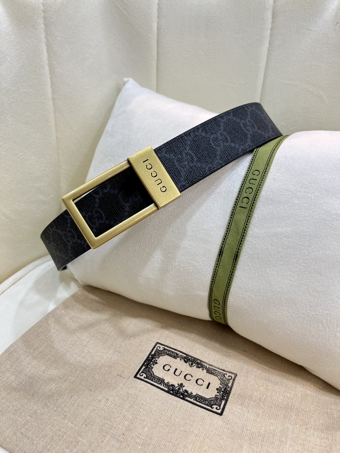 Gucci Basic Belt Top Grain Leather M