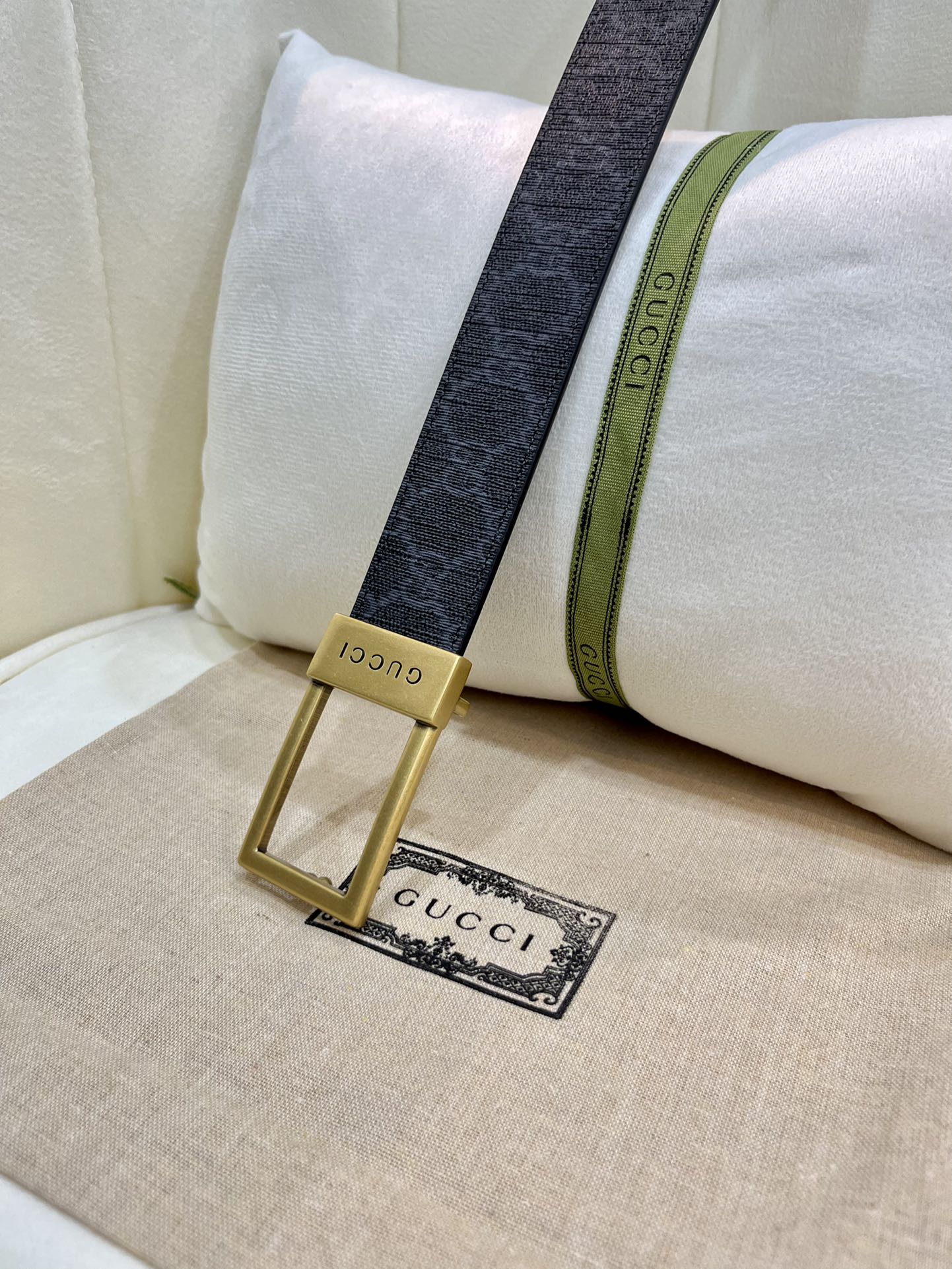 Gucci Basic Belt Top Grain Leather M