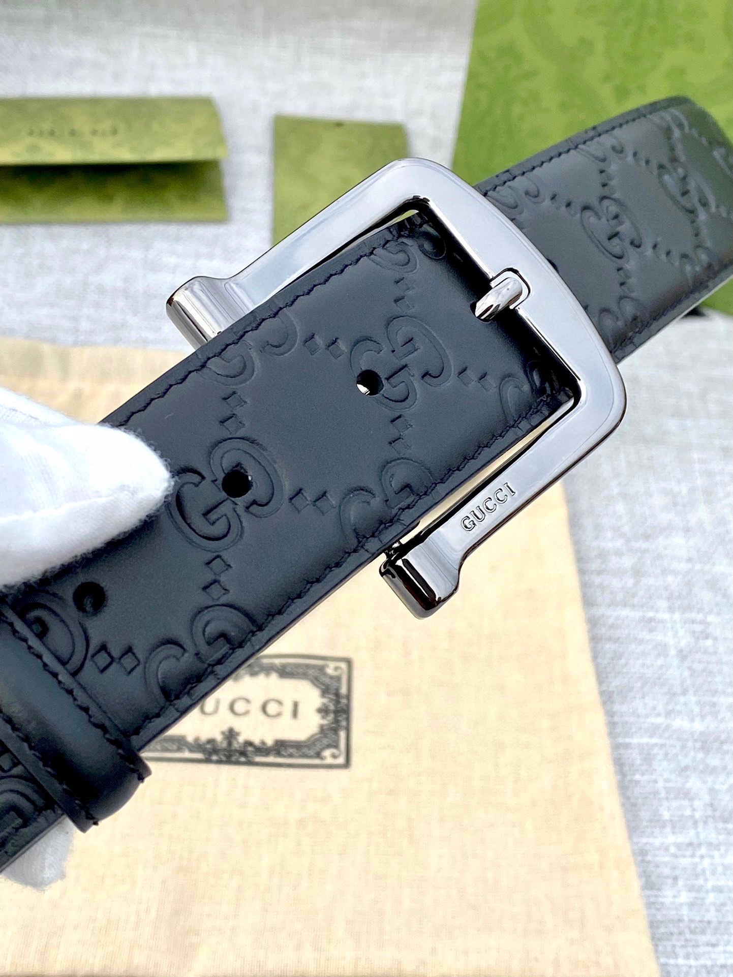 Gucci Male Leather Belt S-m