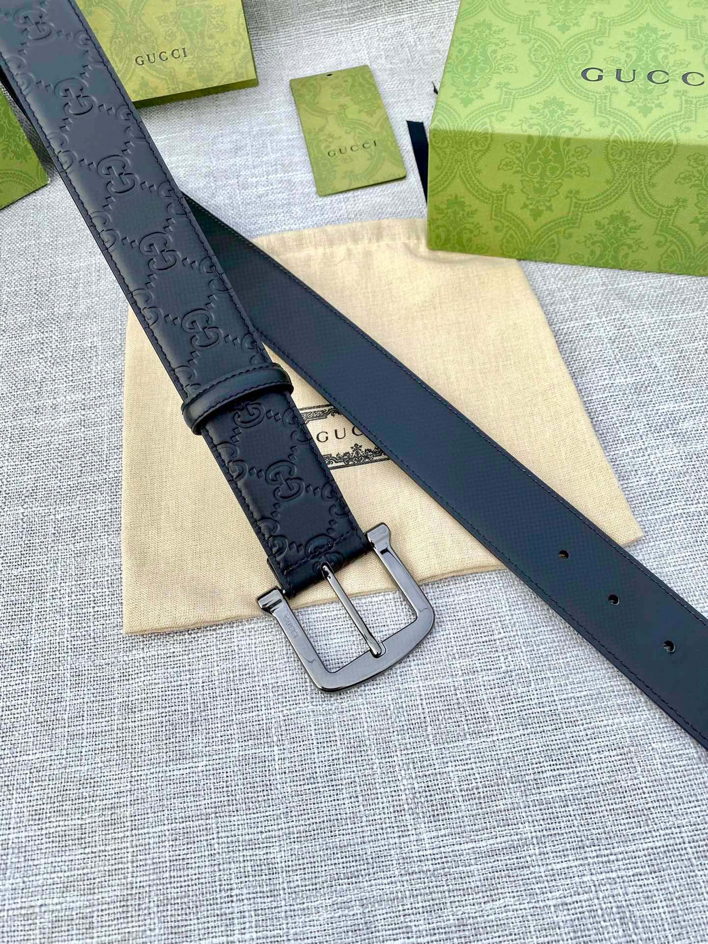 Gucci Male Leather Belt S-m