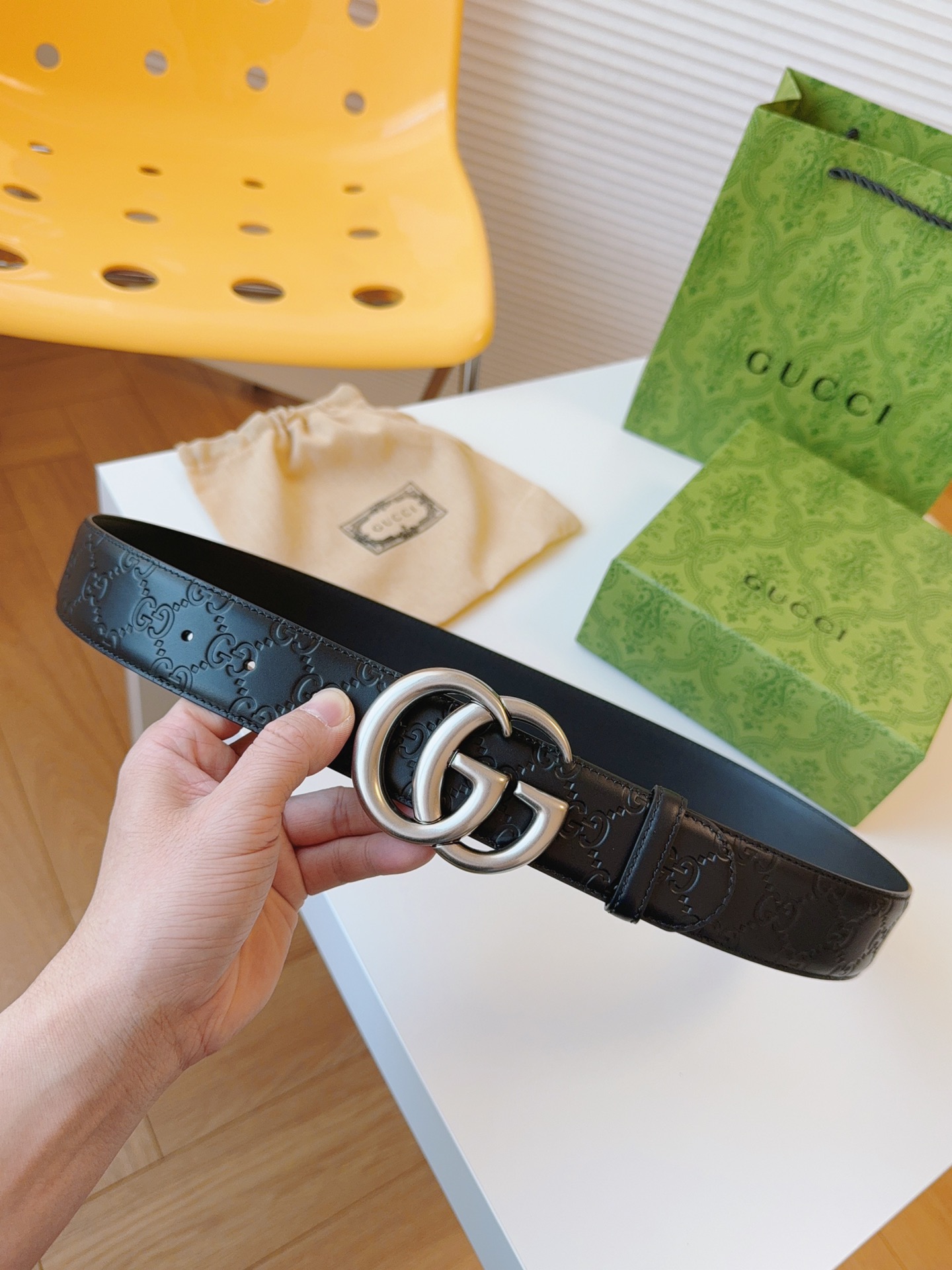Gucci Leather Belt M