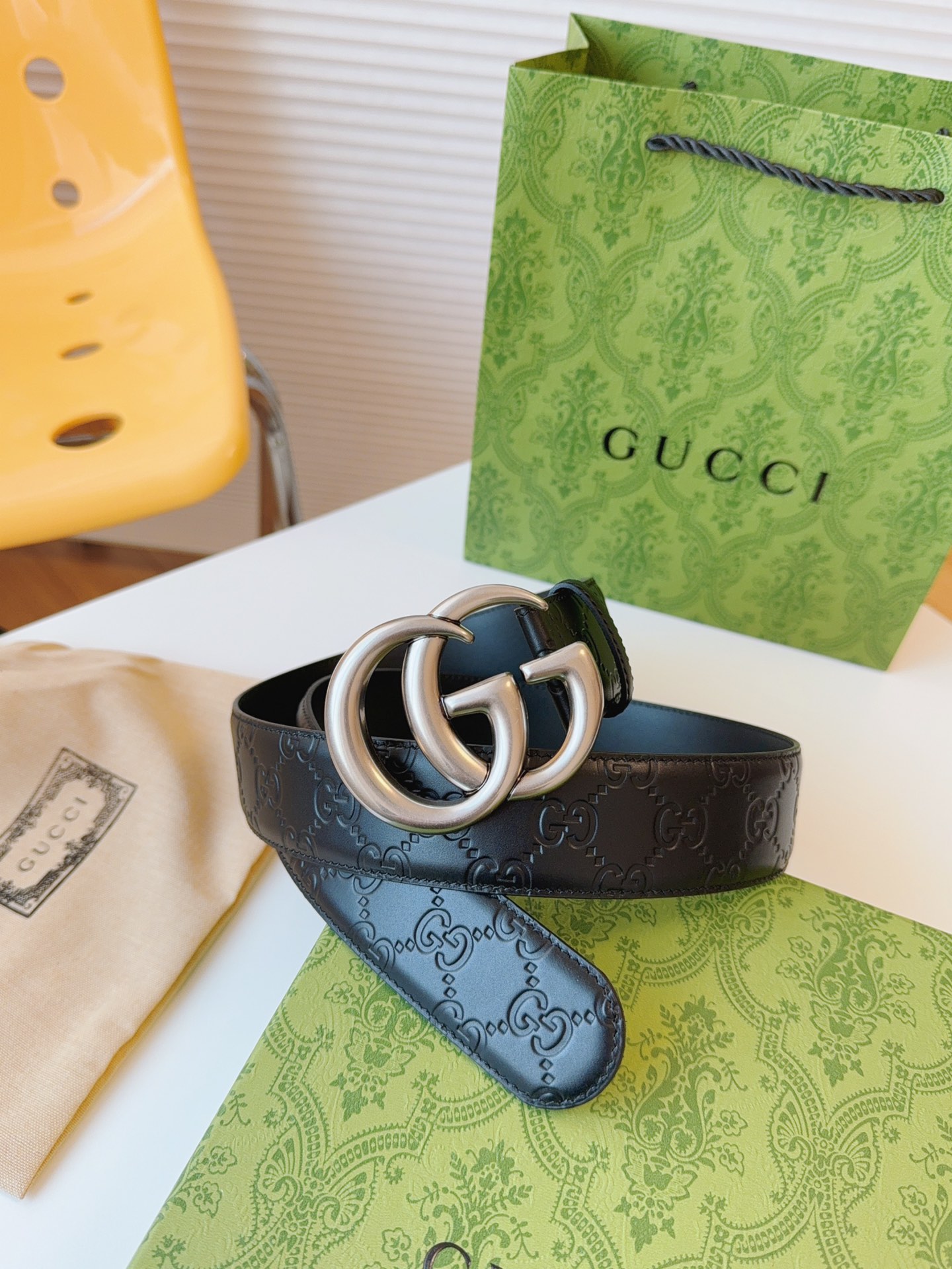 Gucci Leather Belt M
