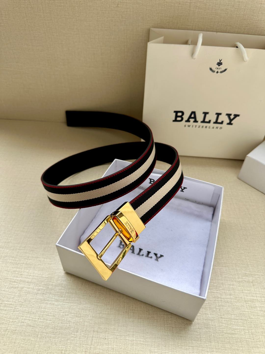 Leather Belt Cow Leather M