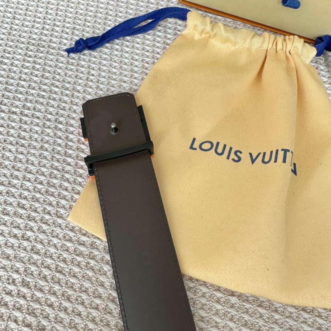 Louis Vuitton Basic Belt 40mm-s