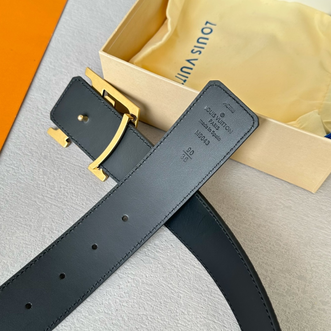 Louis Vuitton Basic Belt 40mm-s