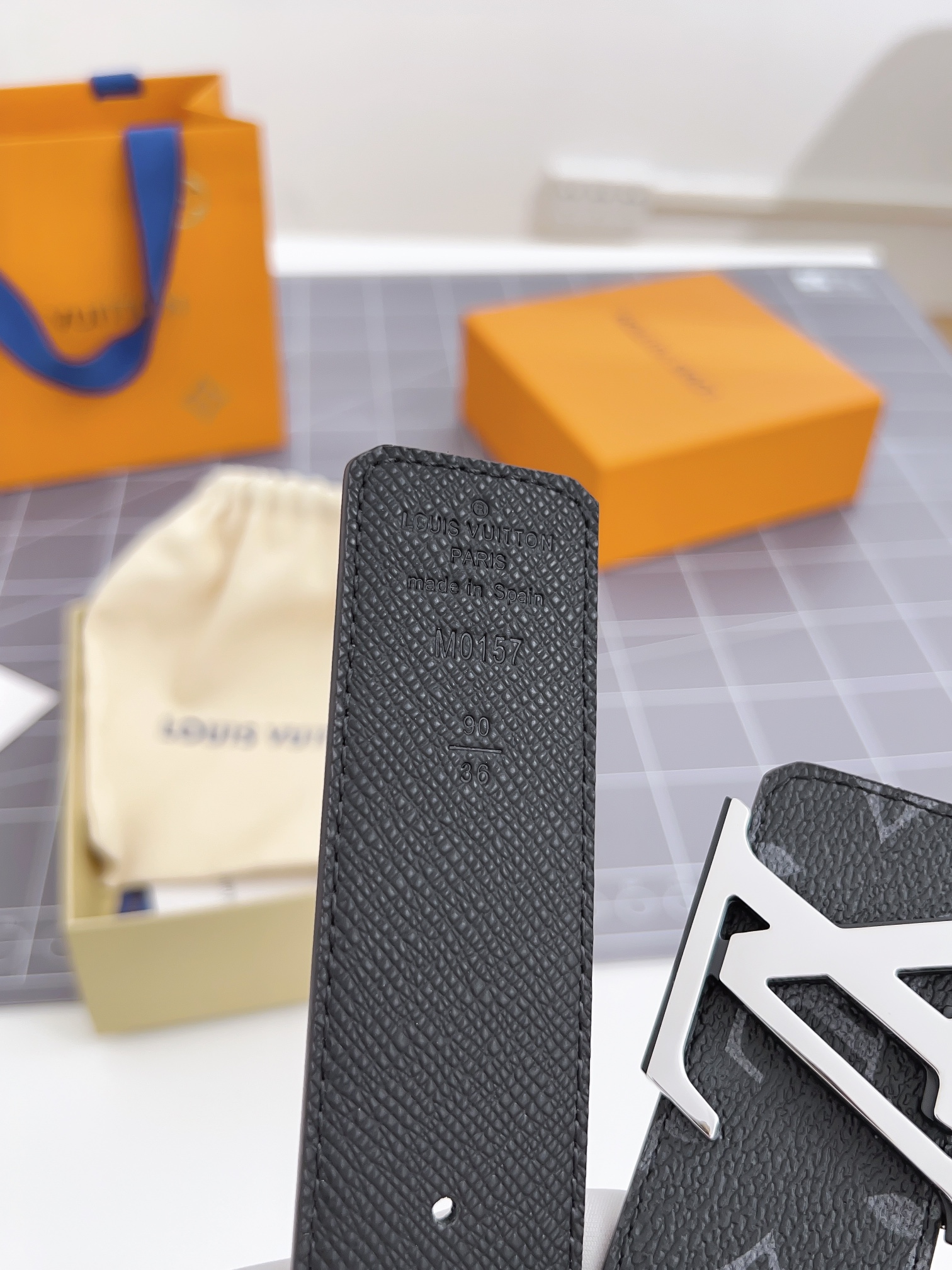 Louis Vuitton Basic Belt Cow Leather 40mm