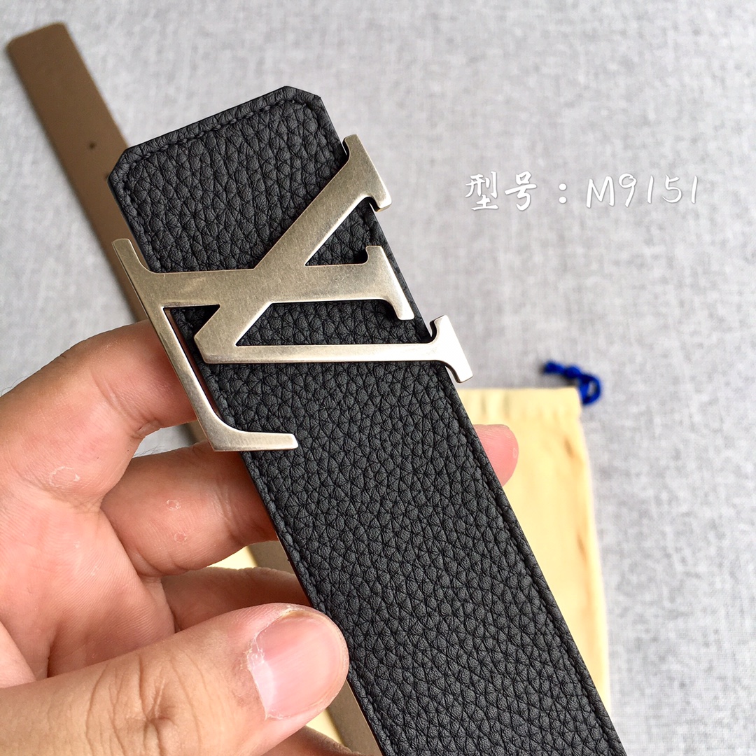 Louis Vuitton Male Leather Belt M-l
