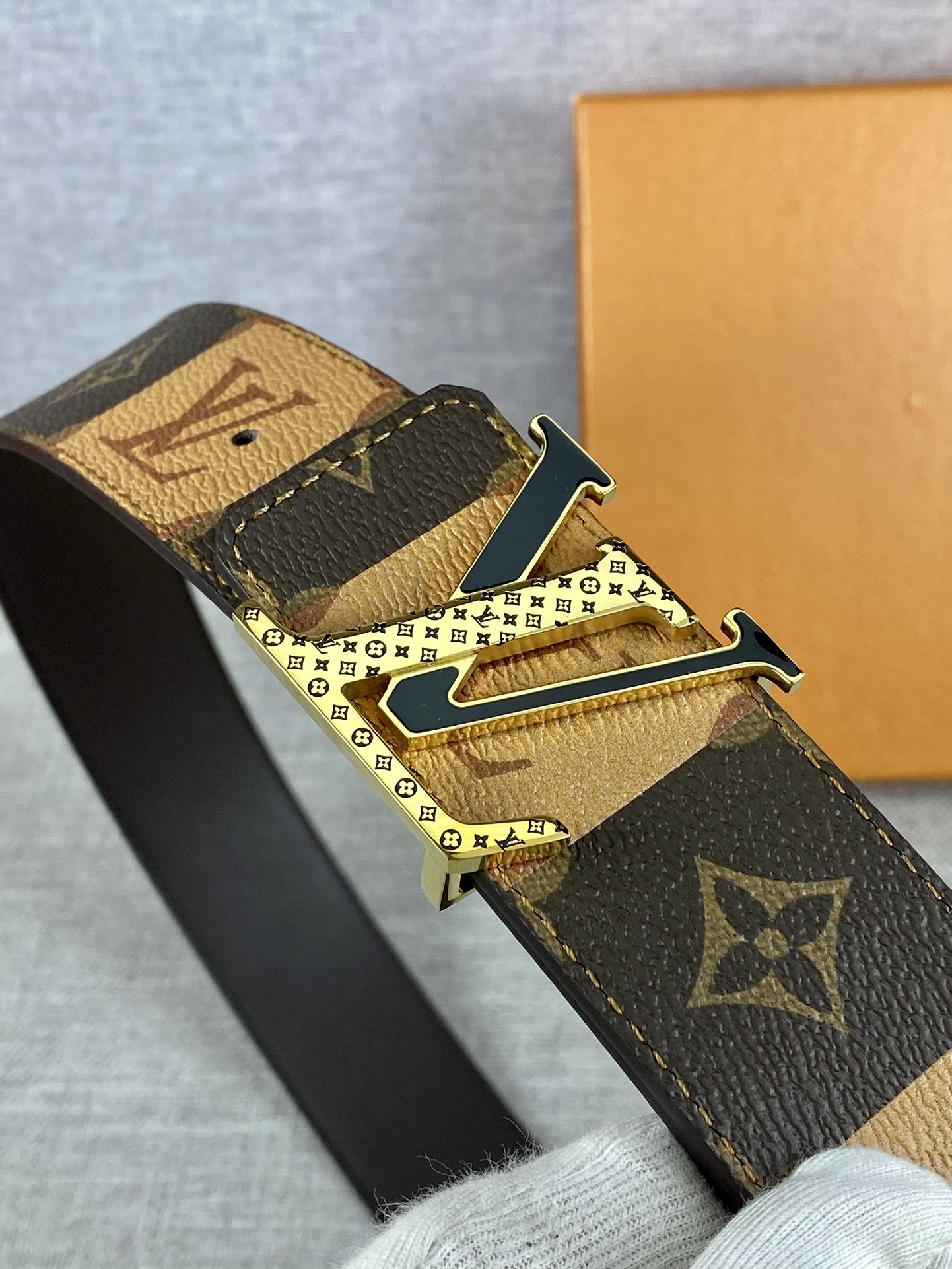 Louis Vuitton Male Basic Belt Cow Leather S-m-l