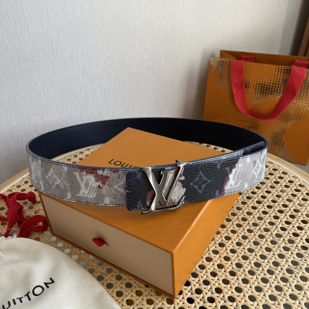 Louis Vuitton Male Basic Belt Cow Leather M