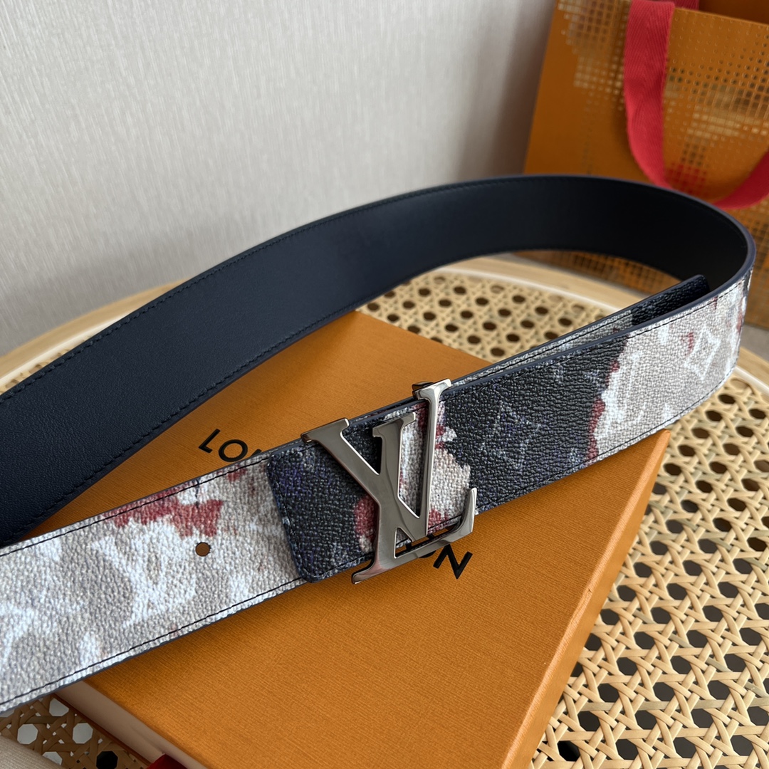 Louis Vuitton Male Basic Belt Cow Leather M