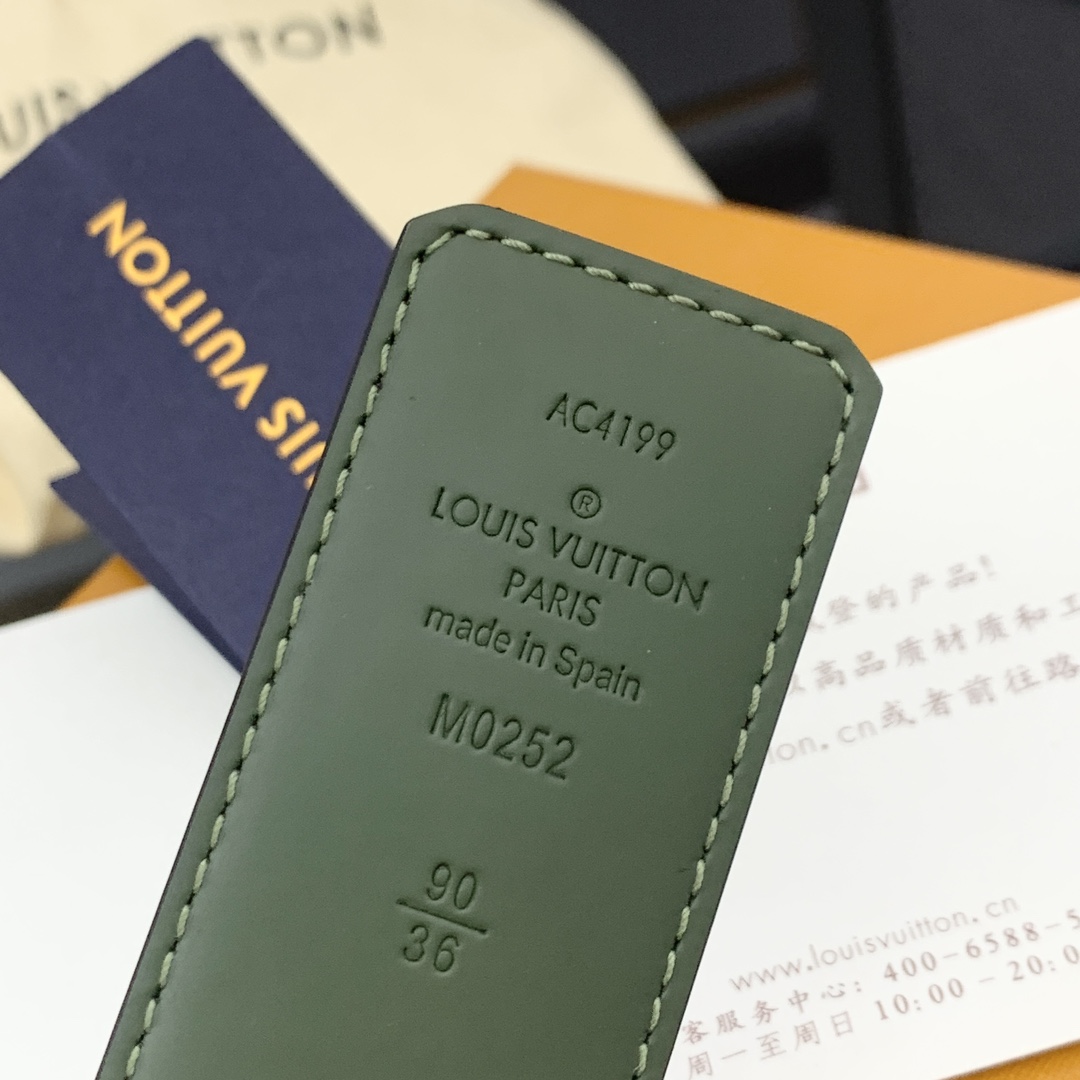 Louis Vuitton Basic Belt Cow Leather M