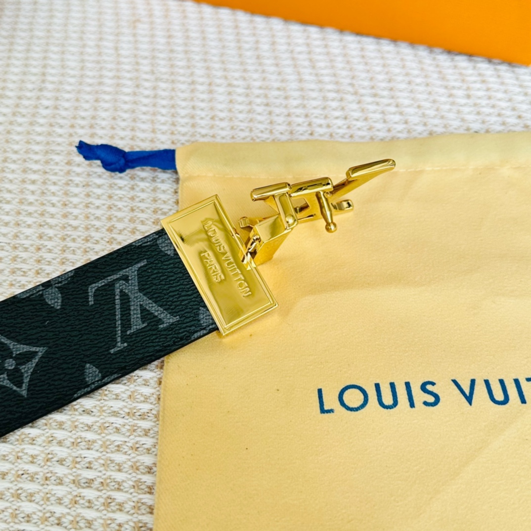 Louis Vuitton Basic Belt Cow Leather M