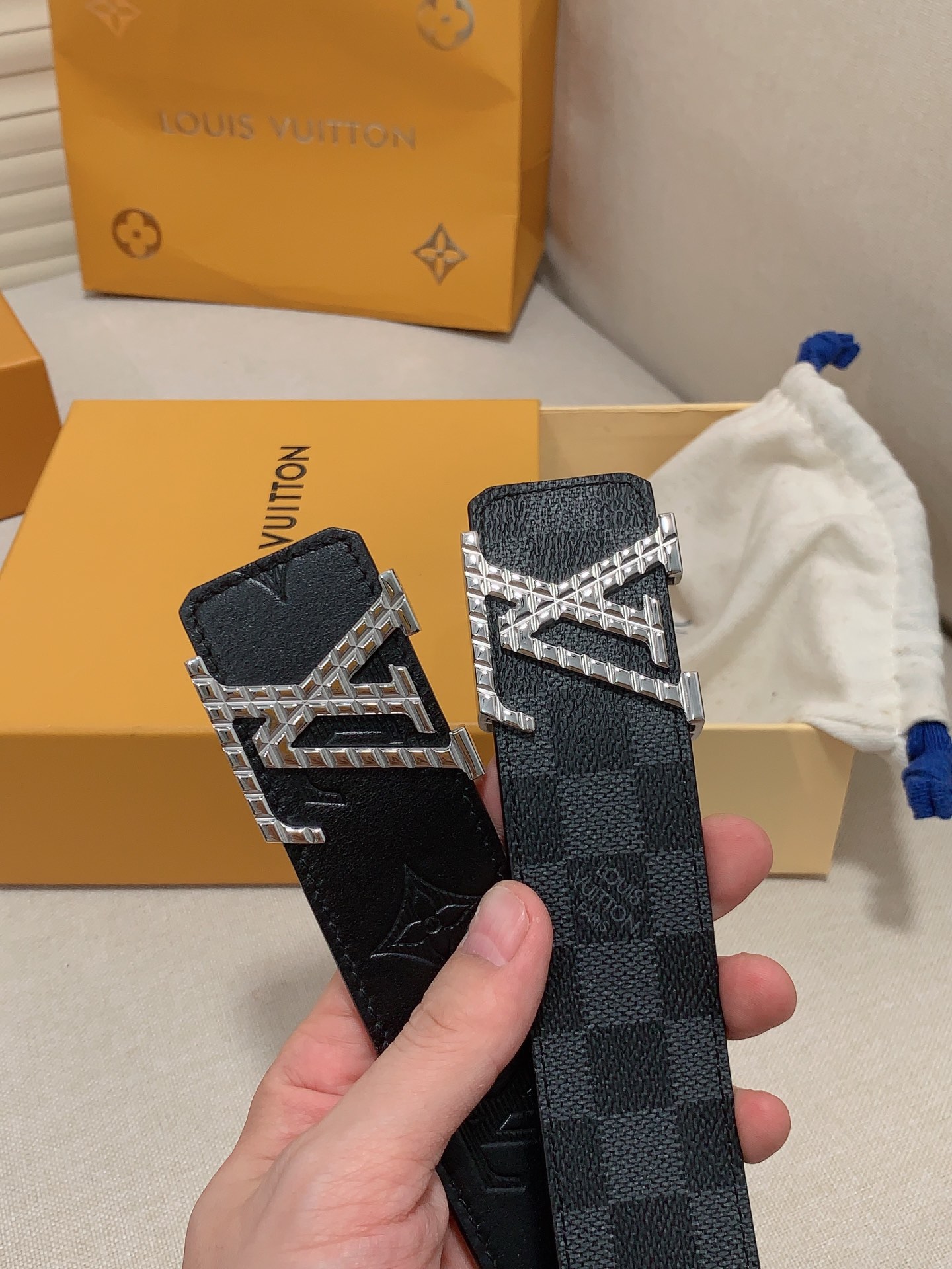 Louis Vuitton Male Leather Belt Cow Leather L