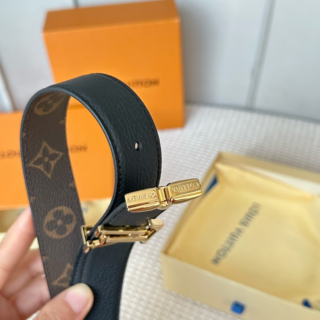 Louis Vuitton Female Basic Belt M