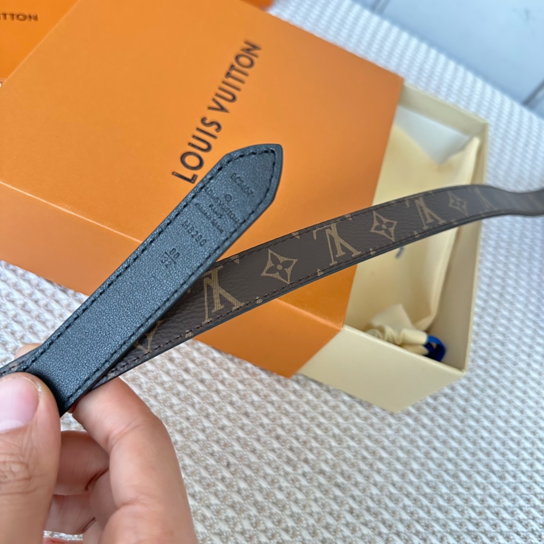 Female Basic Belt Gold