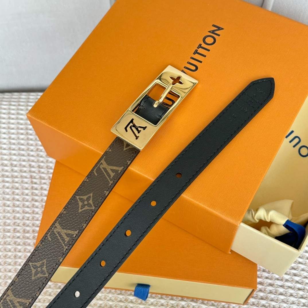 Female Basic Belt Gold