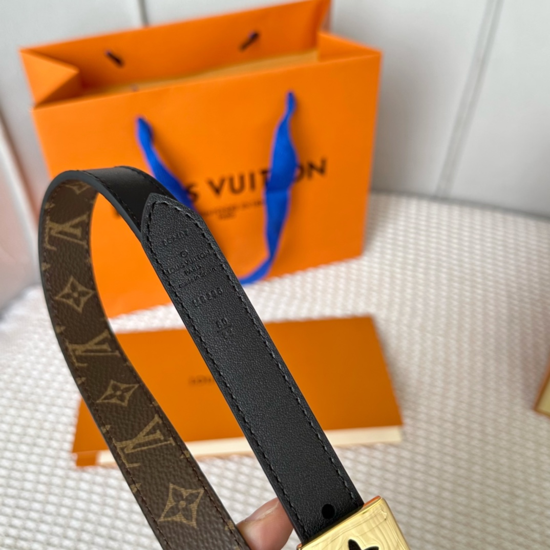 Female Basic Belt Gold