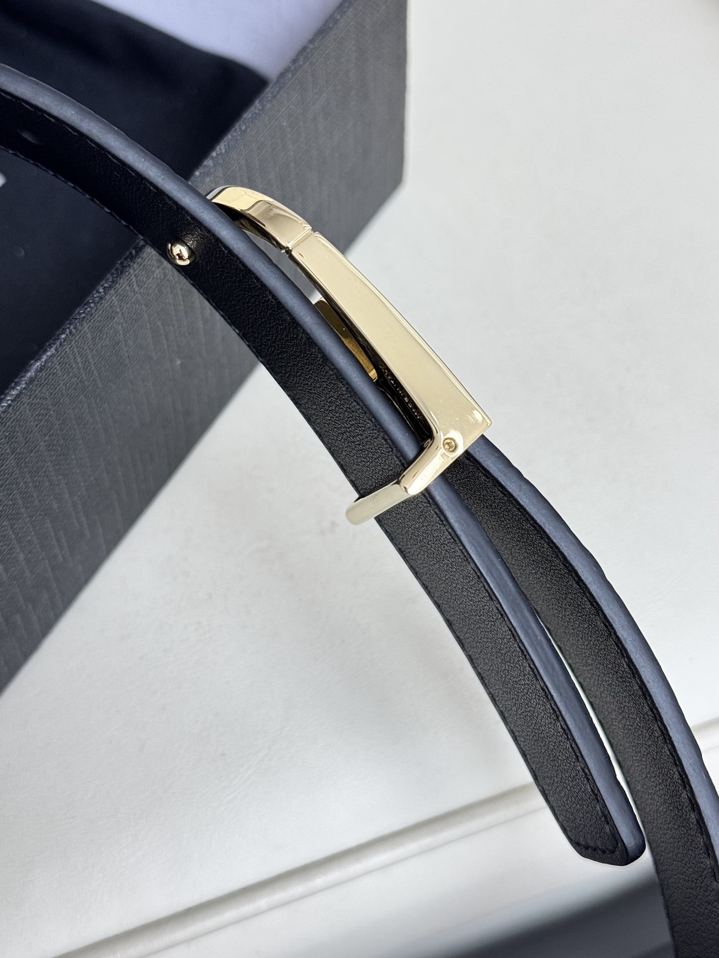 Saint Laurent Female Leather Belt S-m-l
