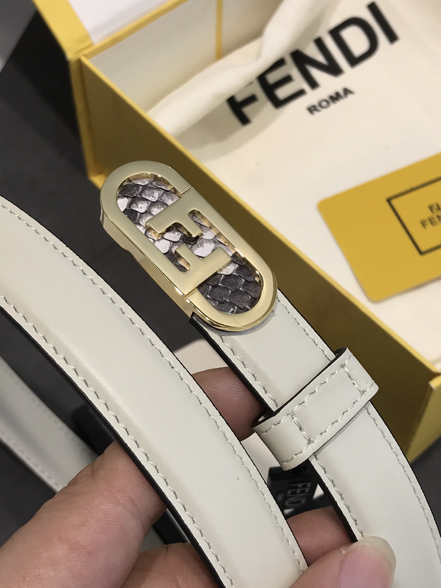 Female Basic Belt Cow Leather M