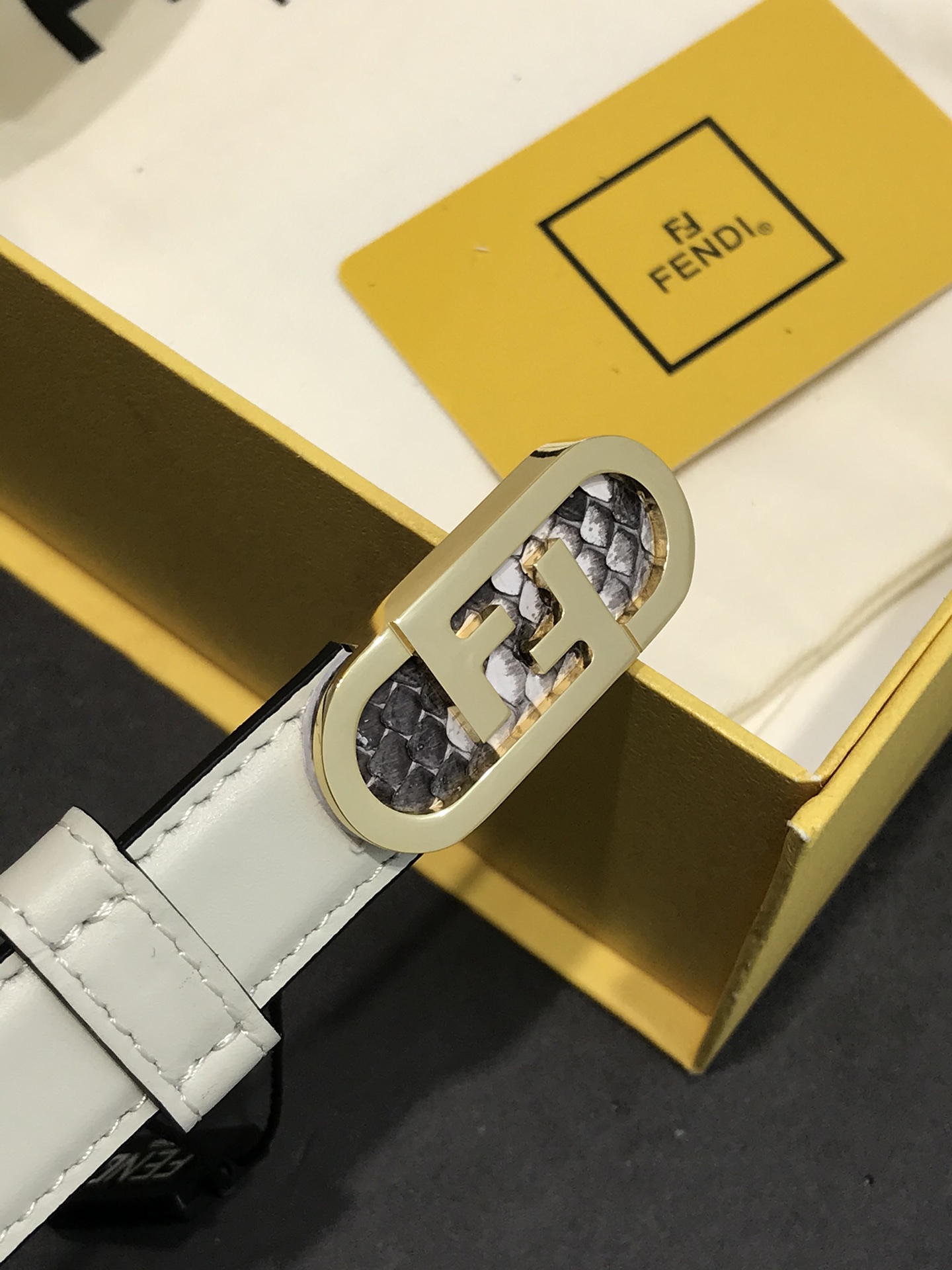 Female Basic Belt Cow Leather M