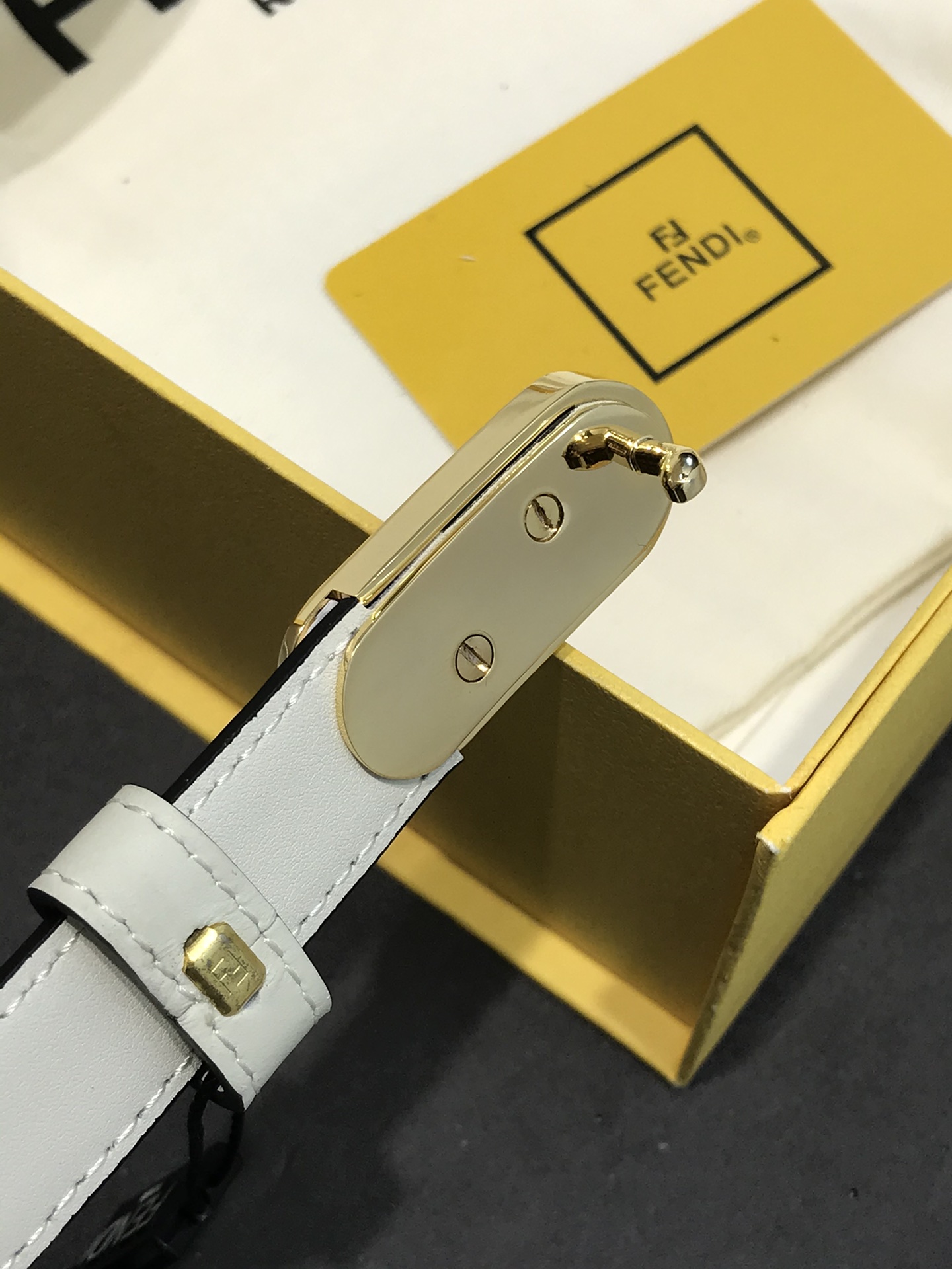 Female Basic Belt Cow Leather M