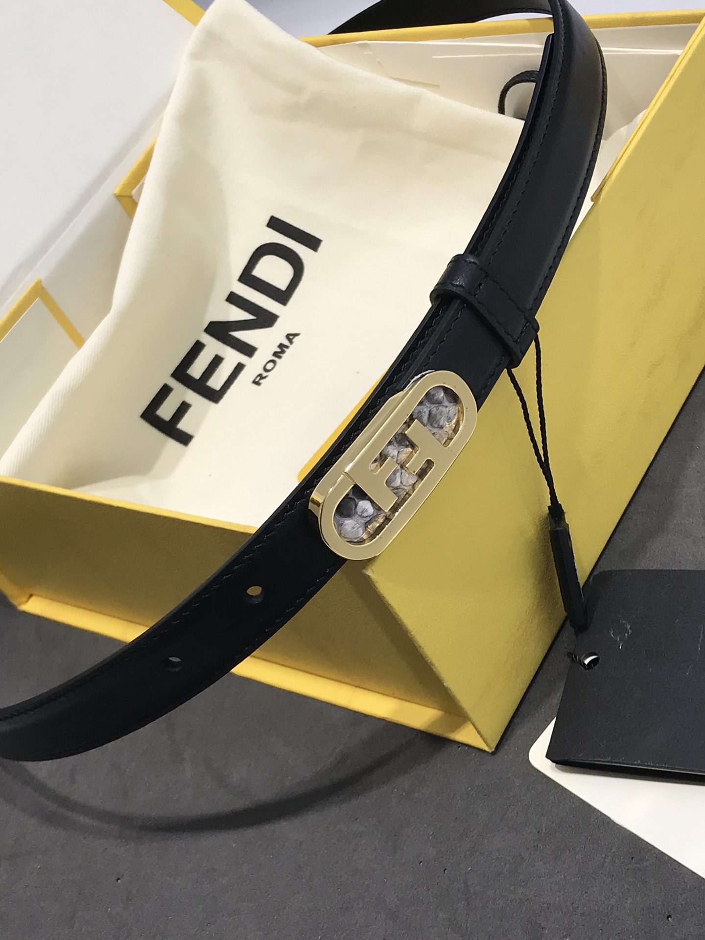 Female Basic Belt Cow Leather M