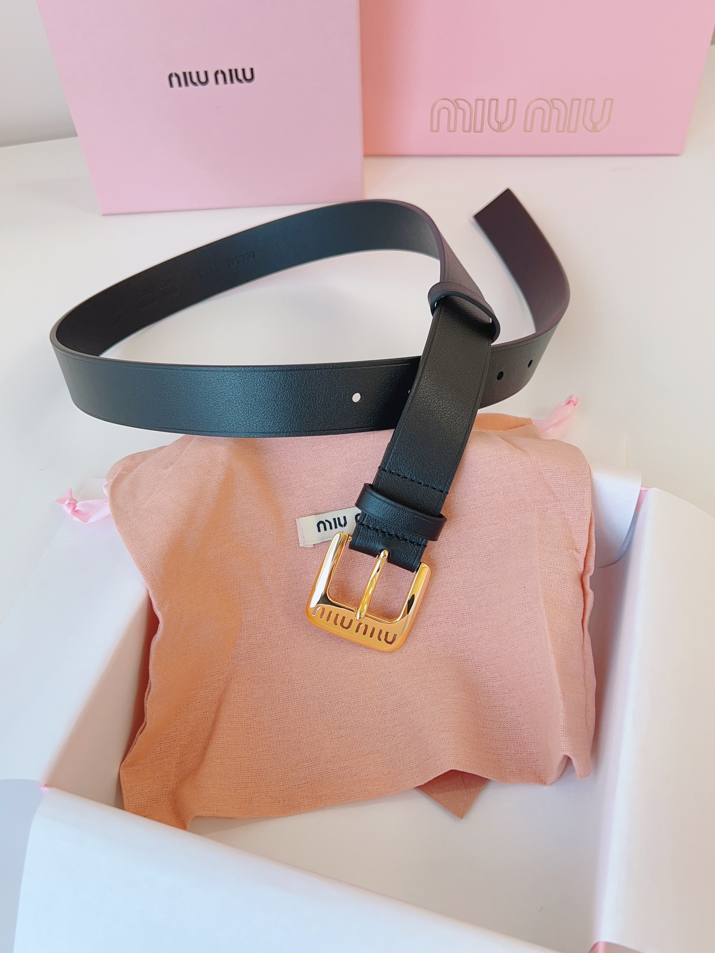 Miu Miu Female Leather Belt Cow Leather M-l