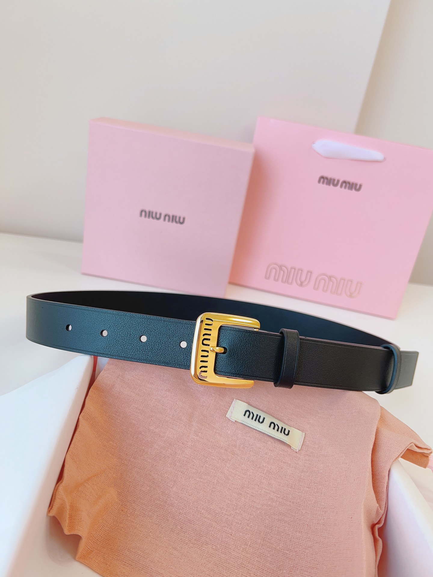 Miu Miu Female Leather Belt Cow Leather M-l