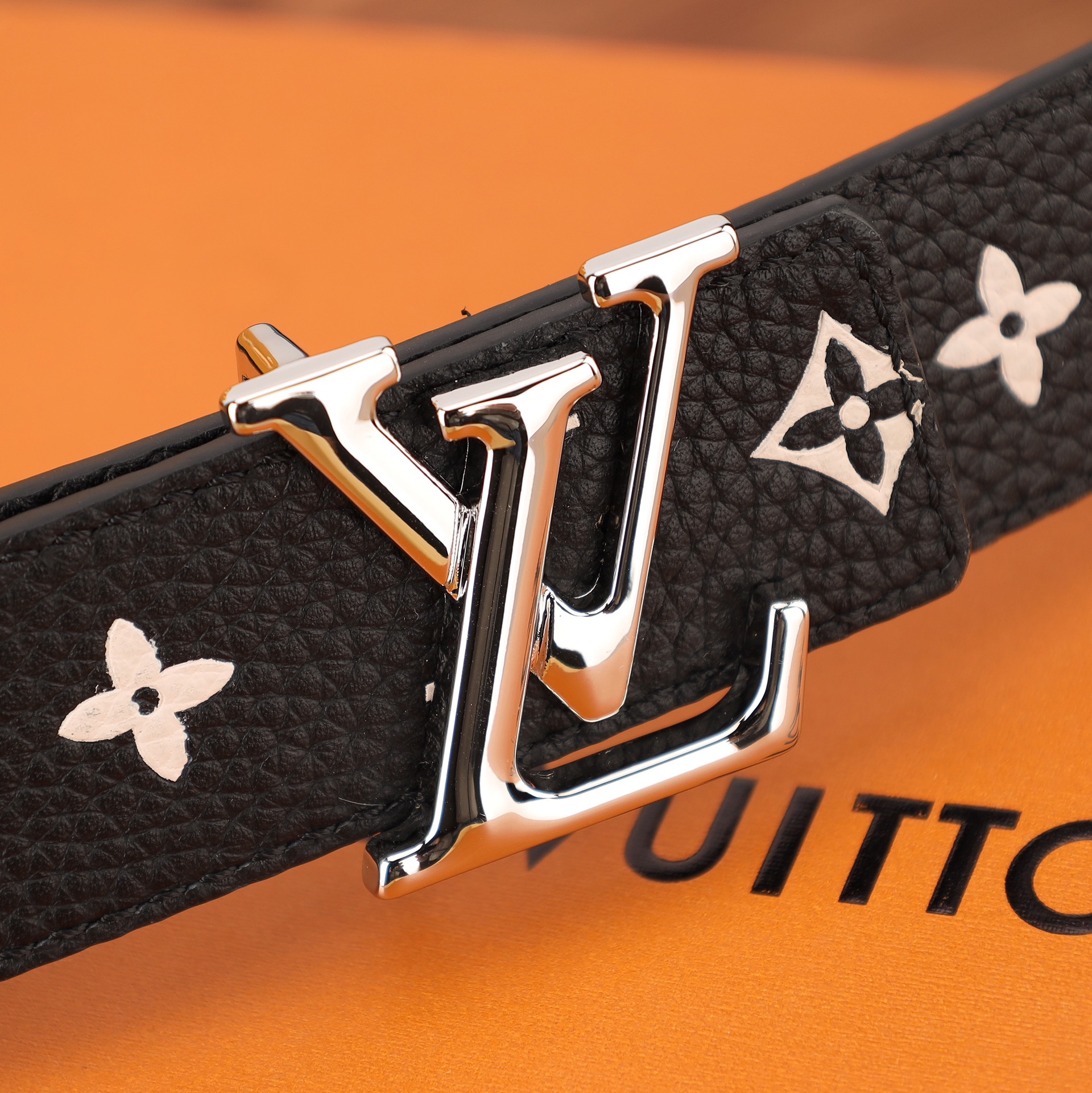 Female Basic Belt Cow Leather M