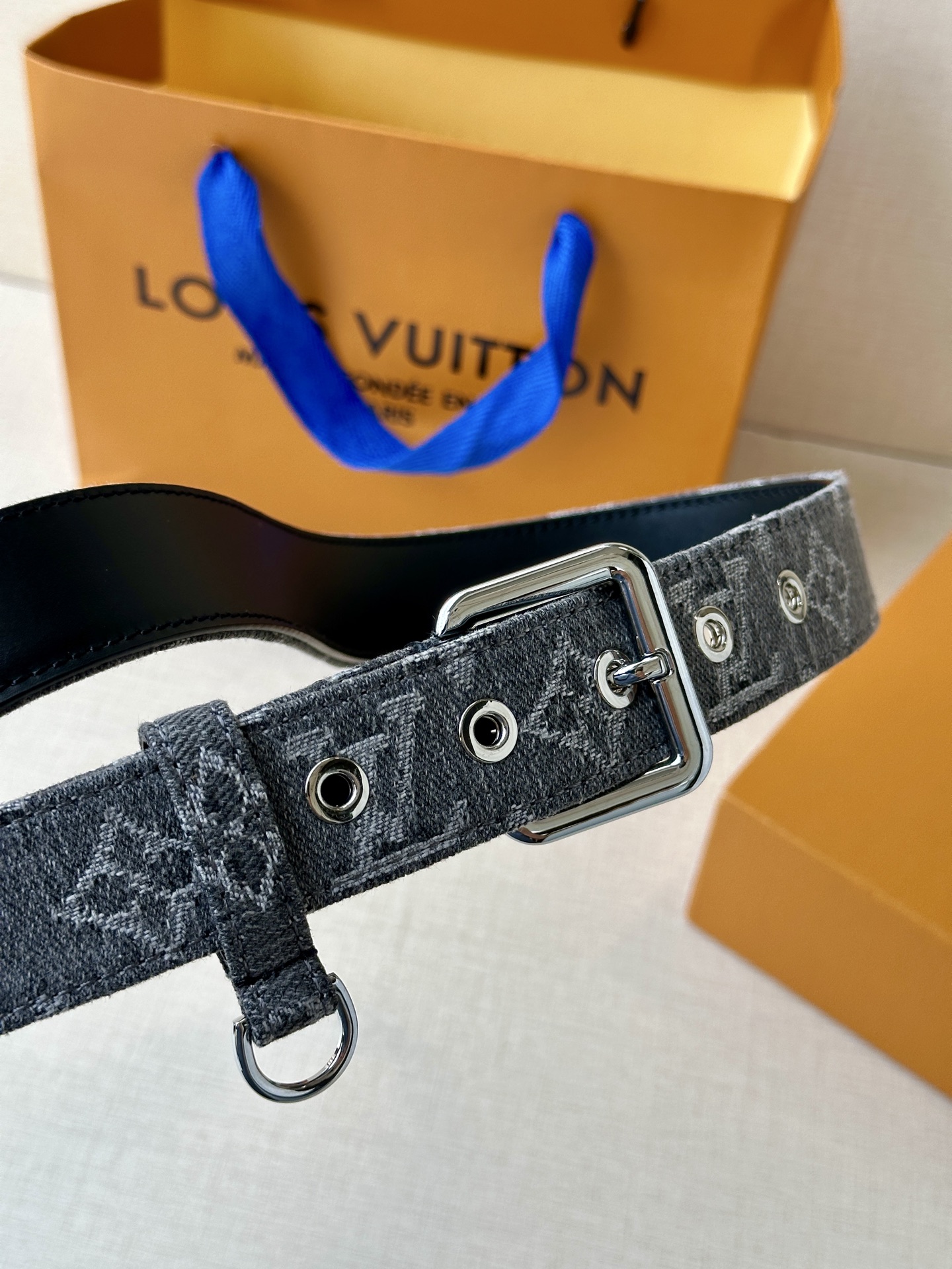 Louis Vuitton Female Basic Belt M-l