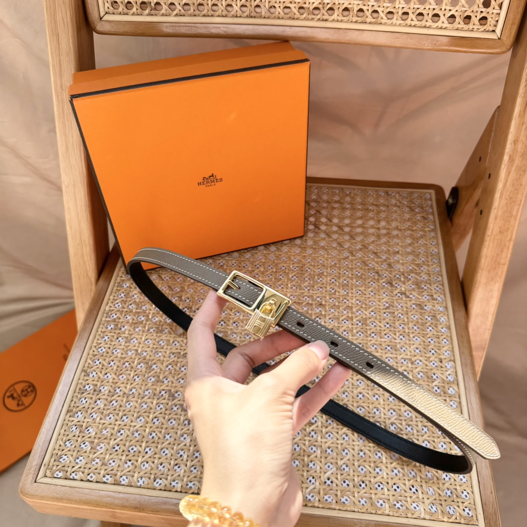 Hermès Female Leather Belt Cow Leather S-m