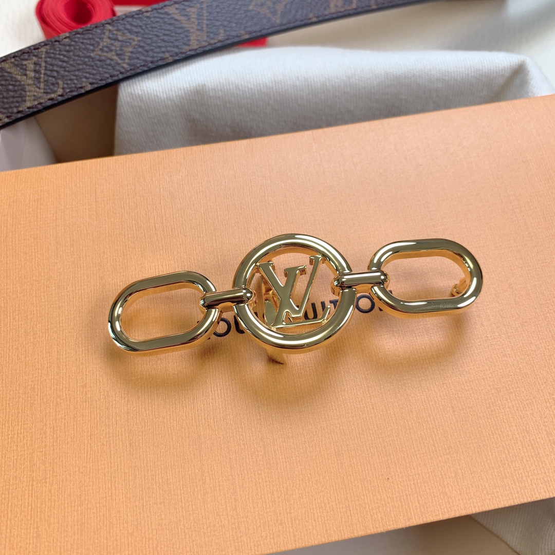 Louis Vuitton Female Leather Belt Top Grain Leather M-l