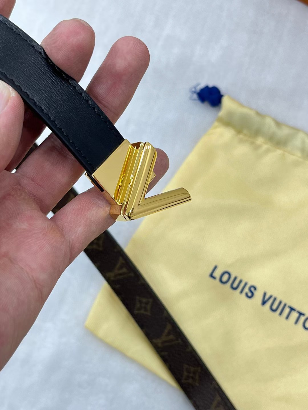 Louis Vuitton Female Basic Belt Adjustable M-l