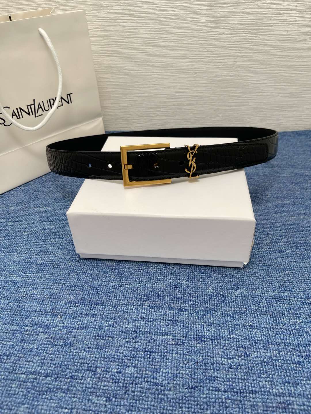 Saint Laurent Female Leather Belt Cow Leather Silver Adjustable