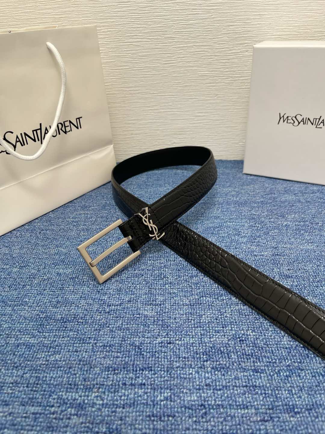Saint Laurent Female Leather Belt Cow Leather Silver Adjustable