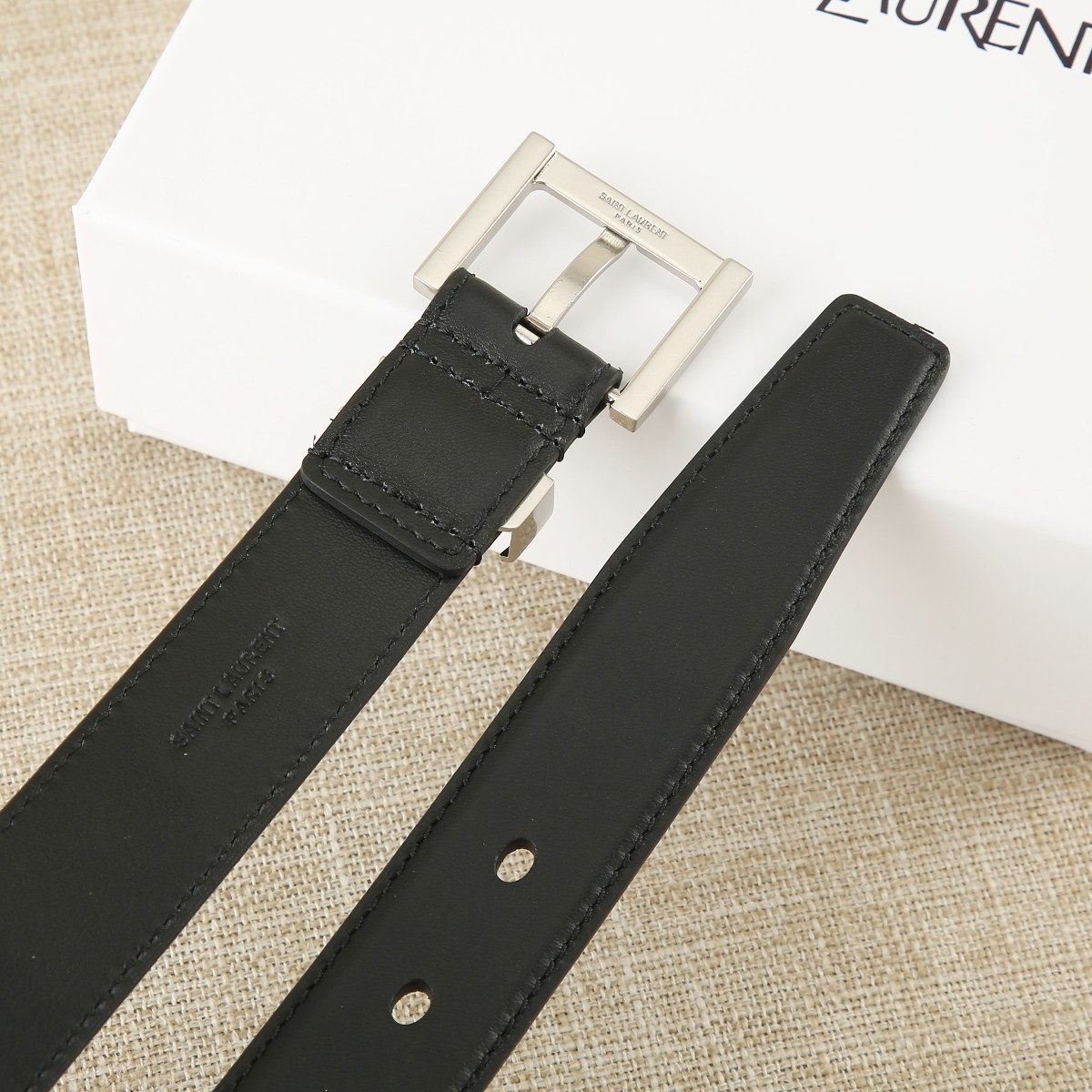 Saint Laurent Female Basic Belt Cow Leather M