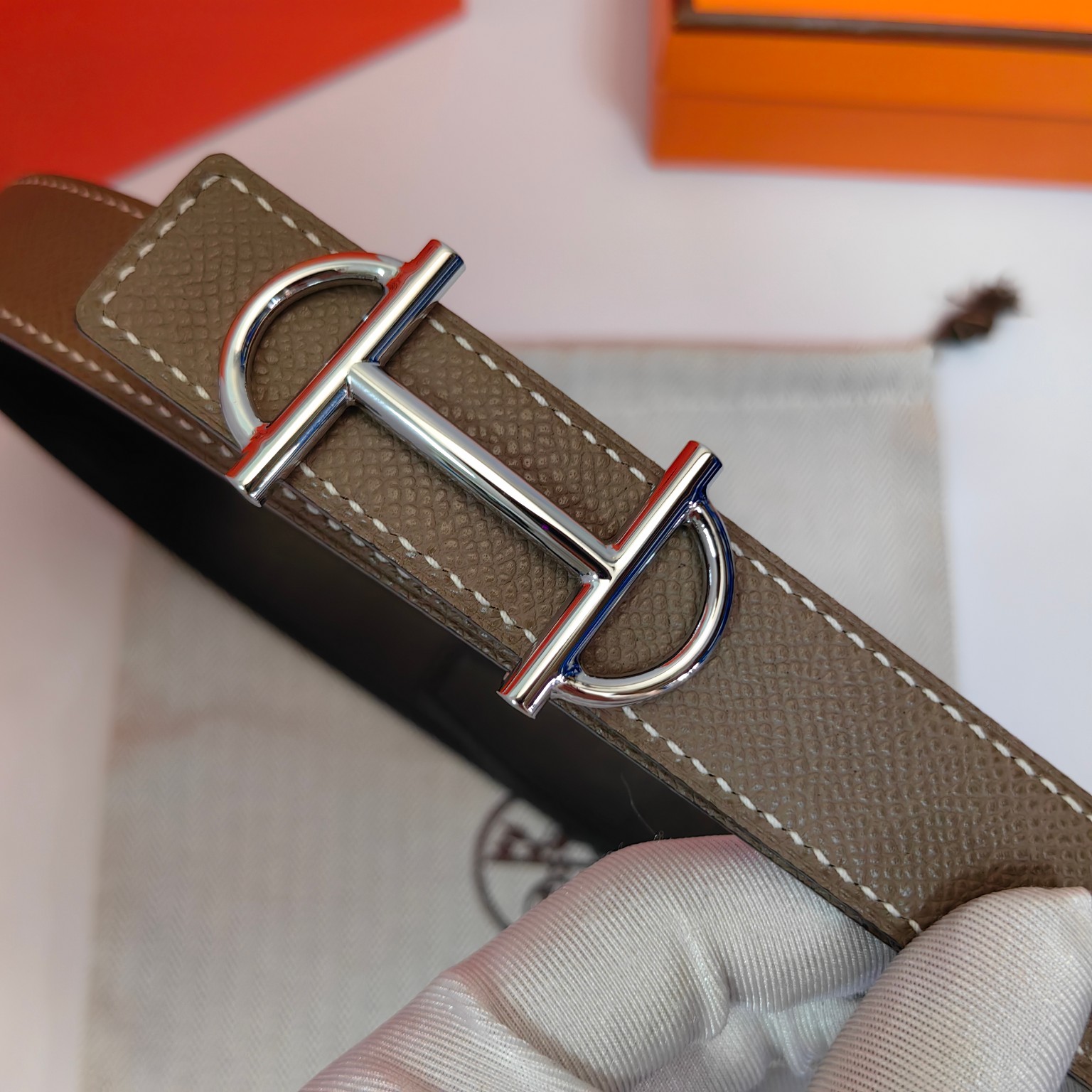 Hermès Female Basic Belt Cow Leather M